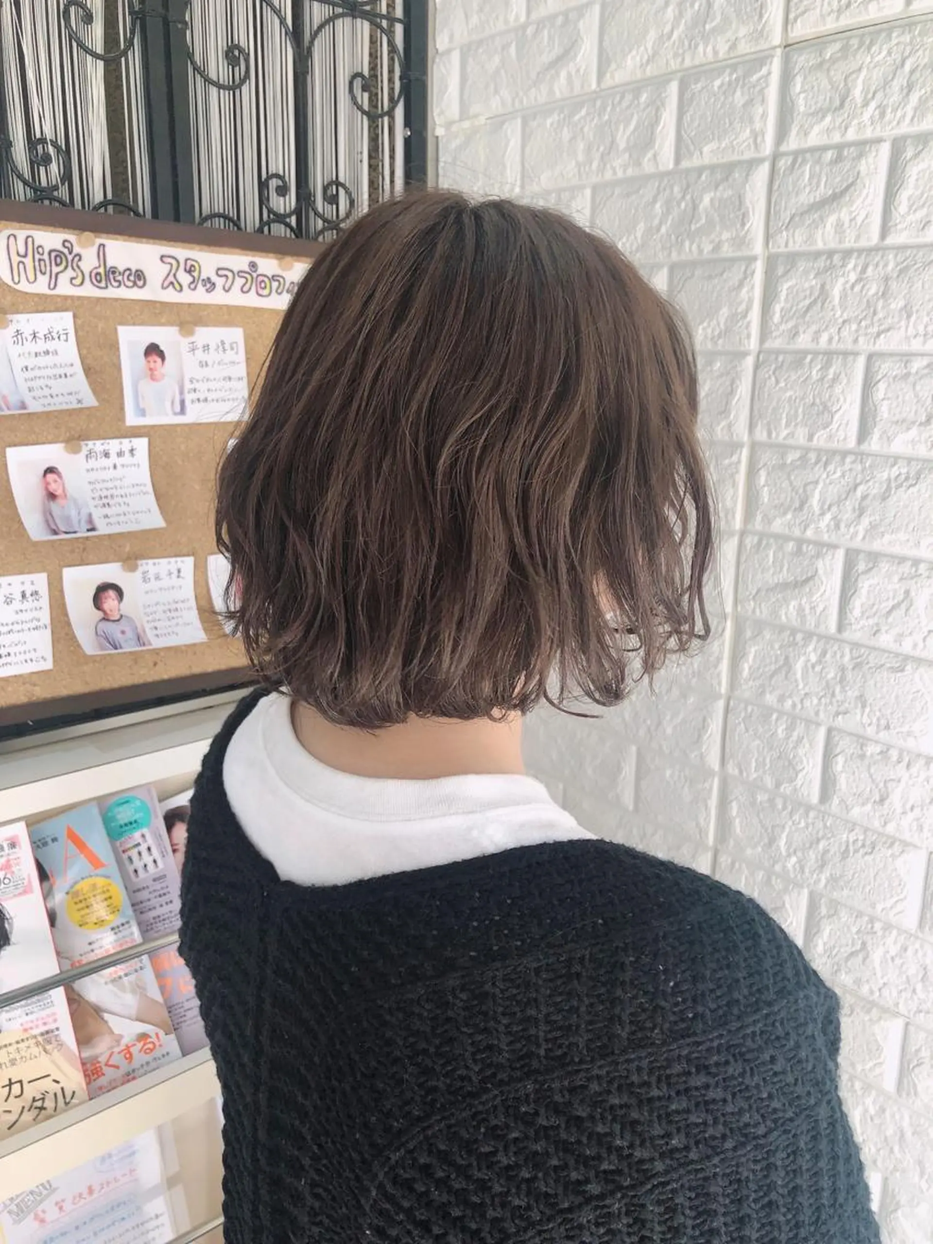 ショート カラー グレージュ 艶髪 ♡Tomiyaのヘアスタイル