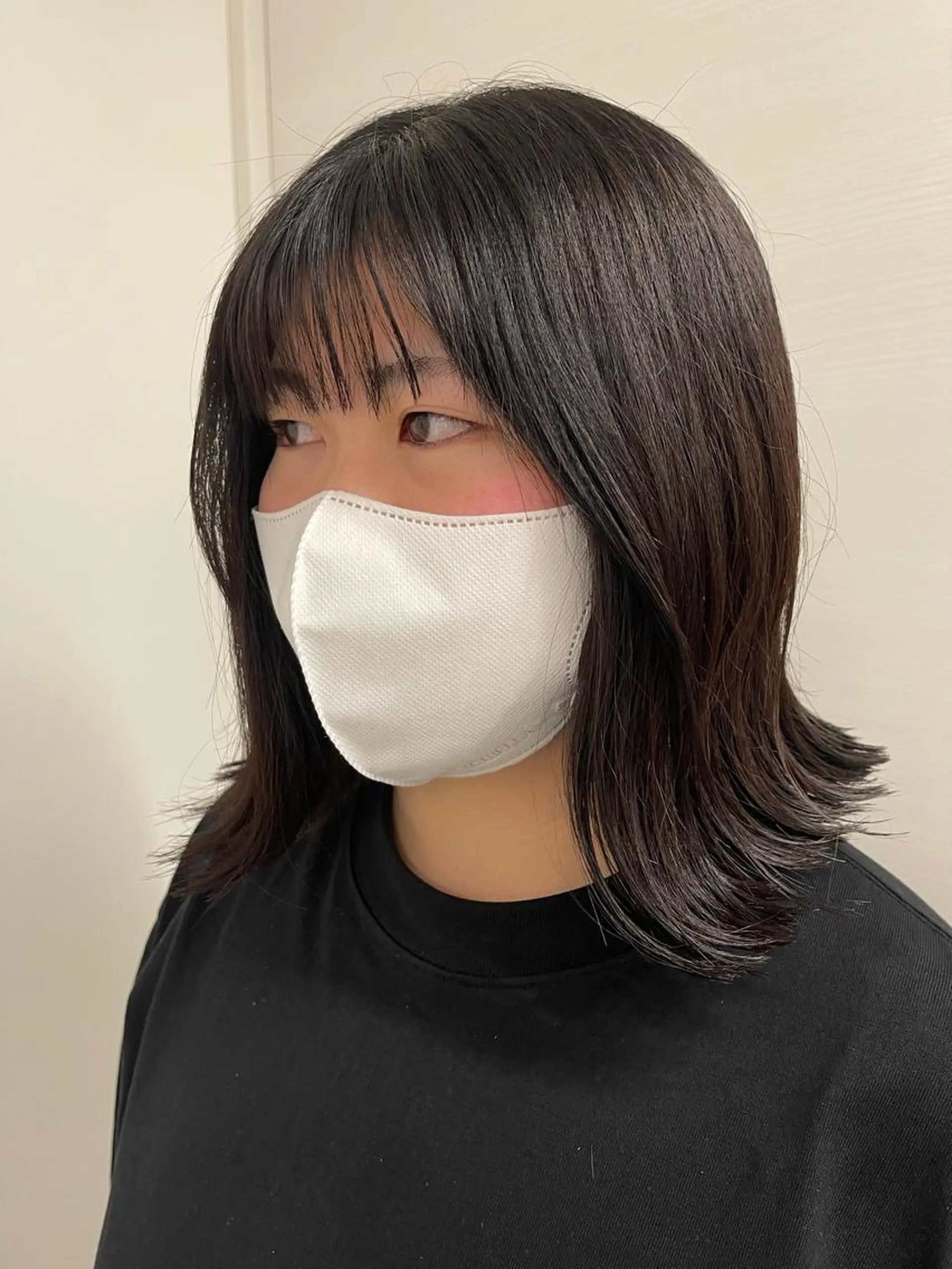ミディアム 𝓜𝓮𝓛𝓲𝓟 冨樫果楠のヘアスタイル