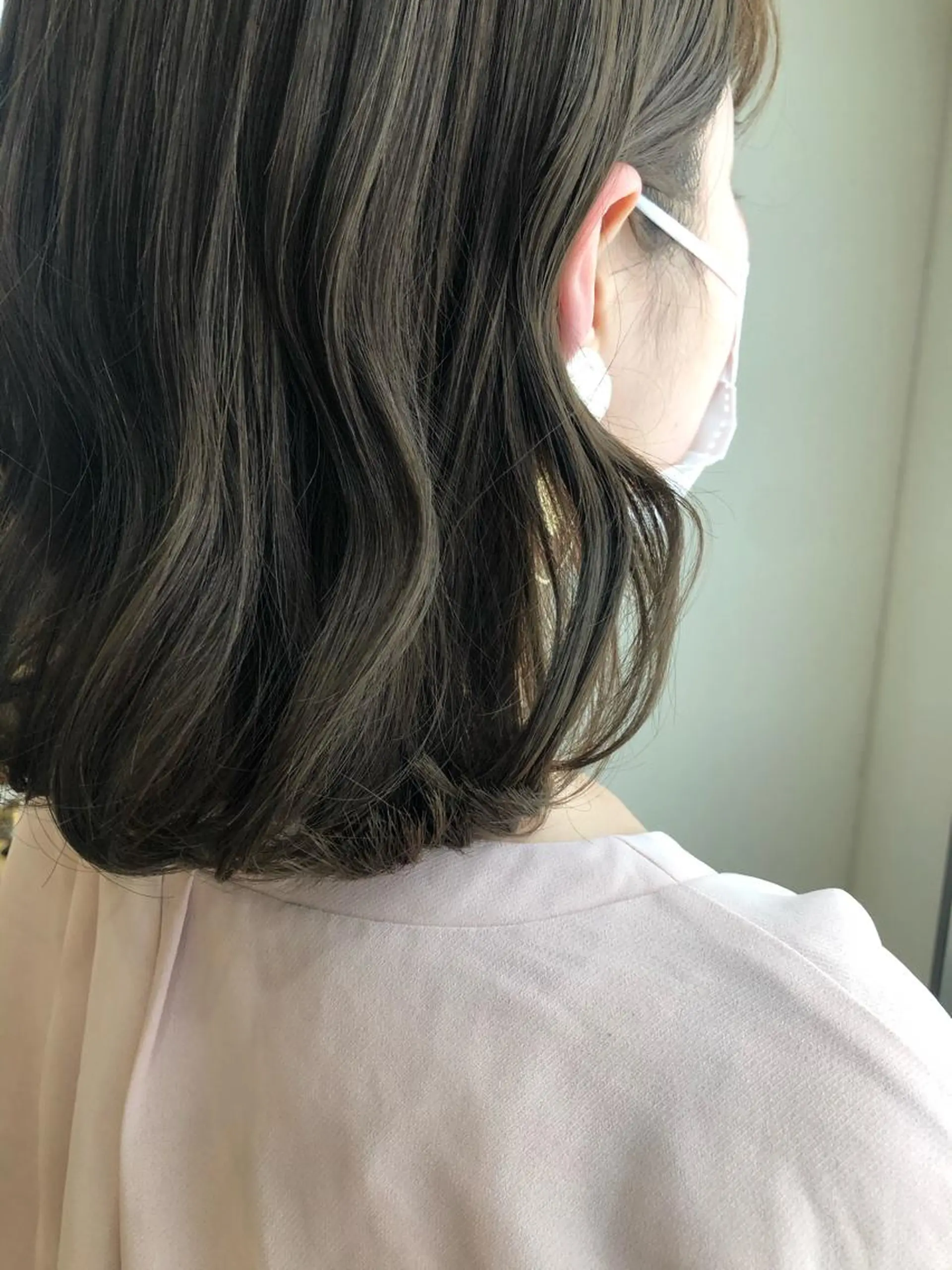 ミディアム カラー ベージュカラー オリーブベージュ 🫧chinatsu 🫧のヘアスタイル