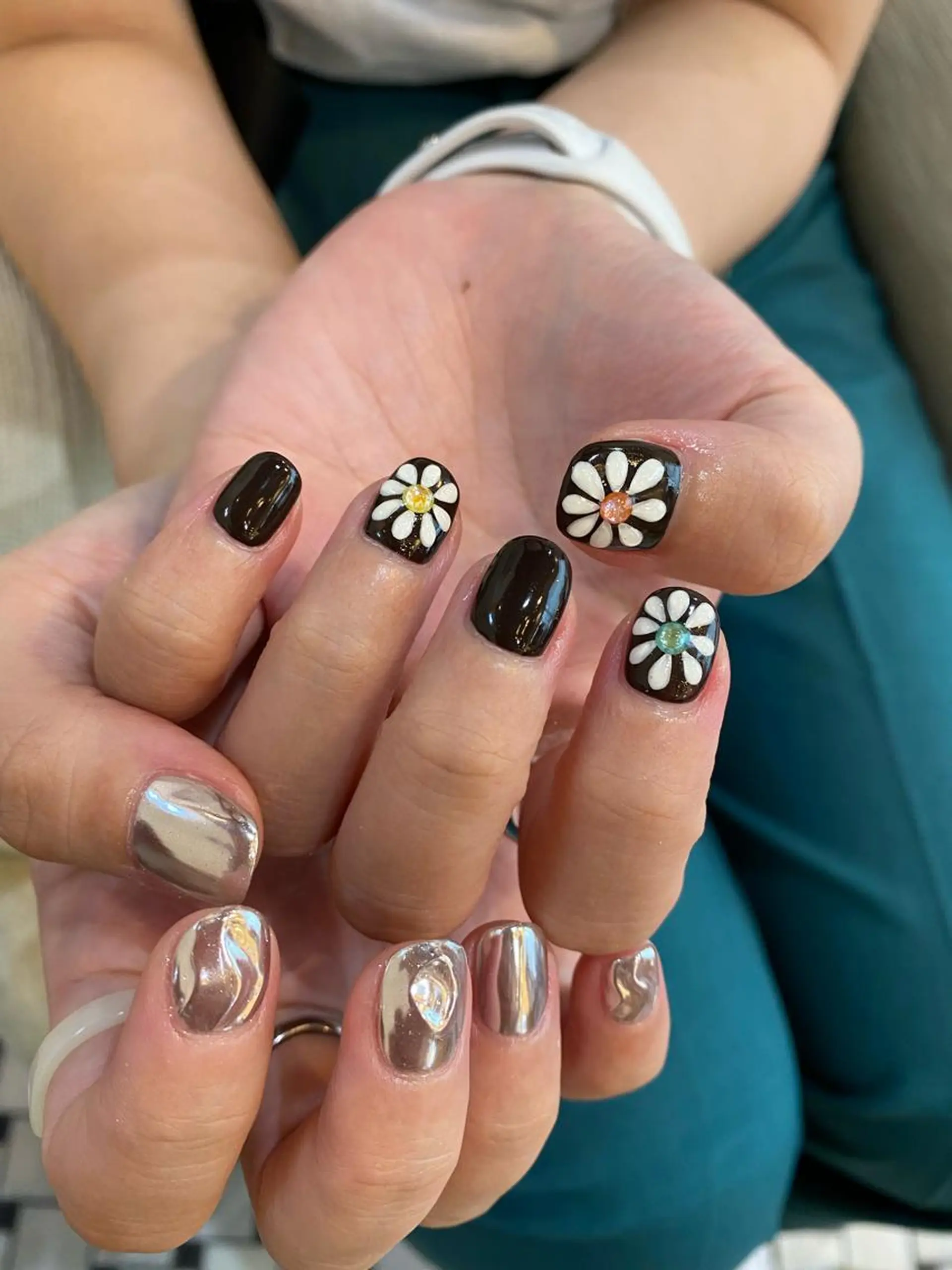 ネイル 🌼大西洋子 laughl🌼のネイルデザイン