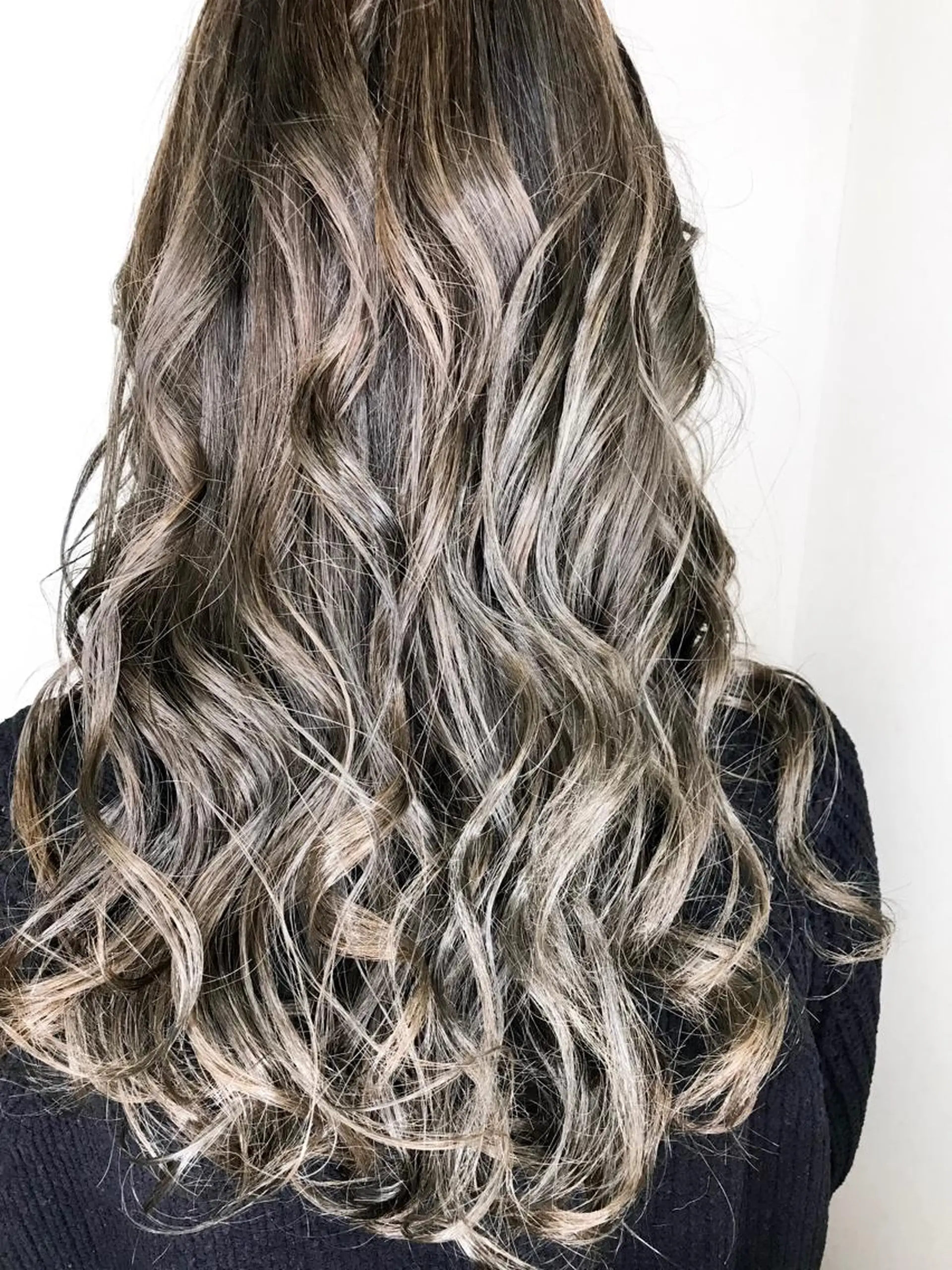 セミロング お悩み解決美容師🩷 ♠️ベテランそめやのヘアスタイル