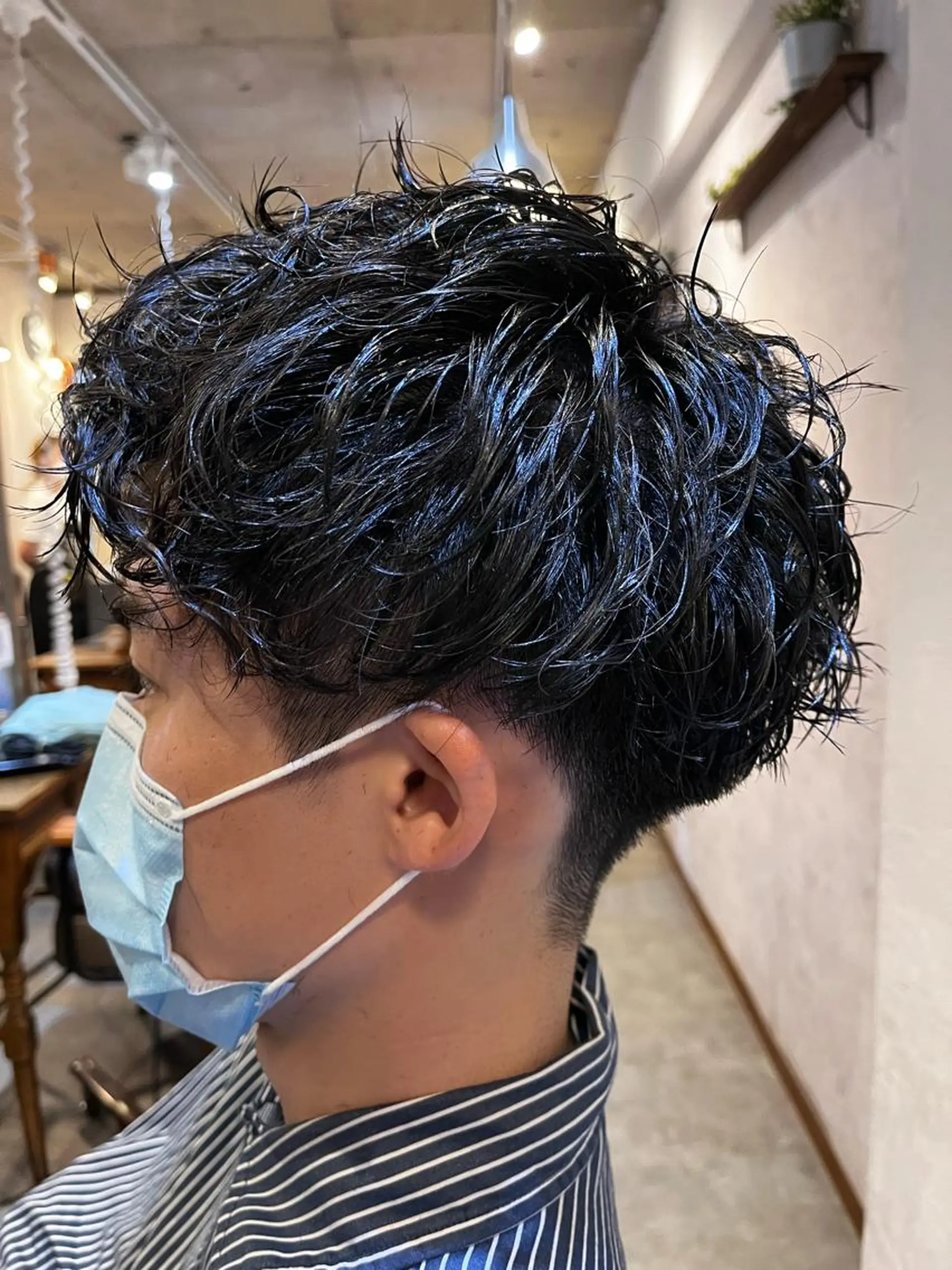 ショート パーマ メンズ 佐藤槙哉 サトウシンヤのヘアスタイル