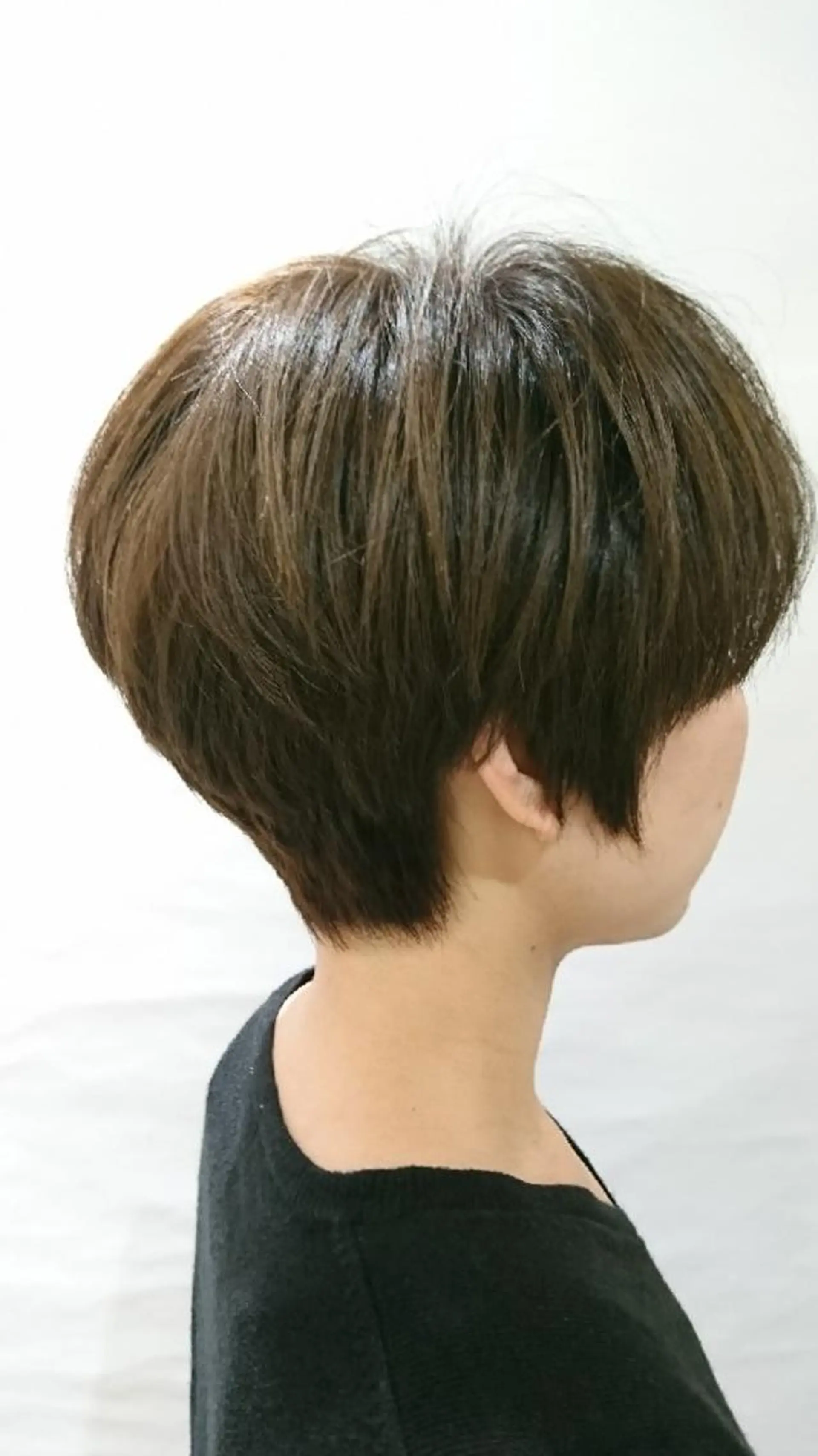 ショート 齋藤 愛美のヘアスタイル