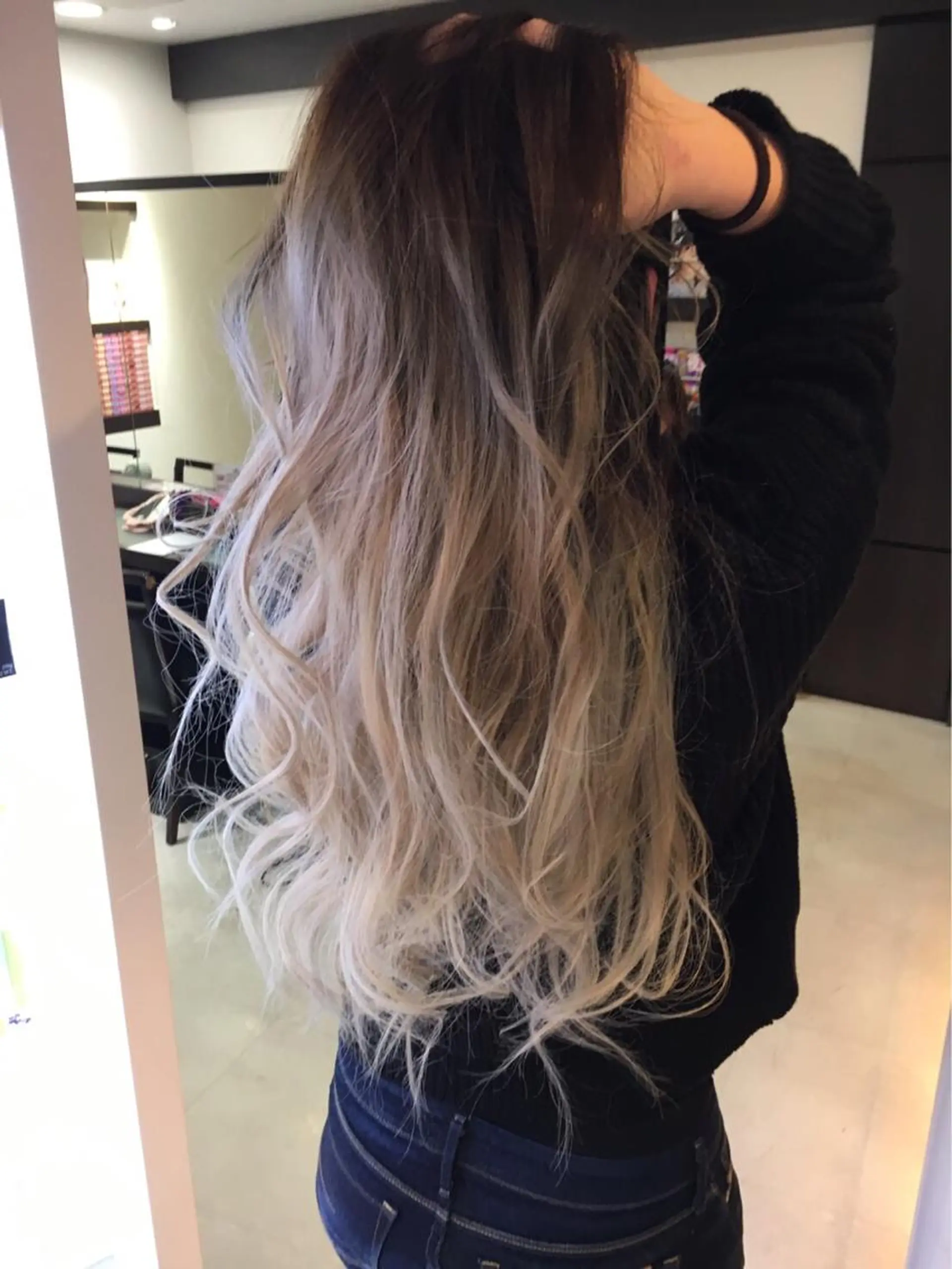 ロング エクステ カラコレなんば店所属・カラコレなんば TOPstylistのヘアスタイル