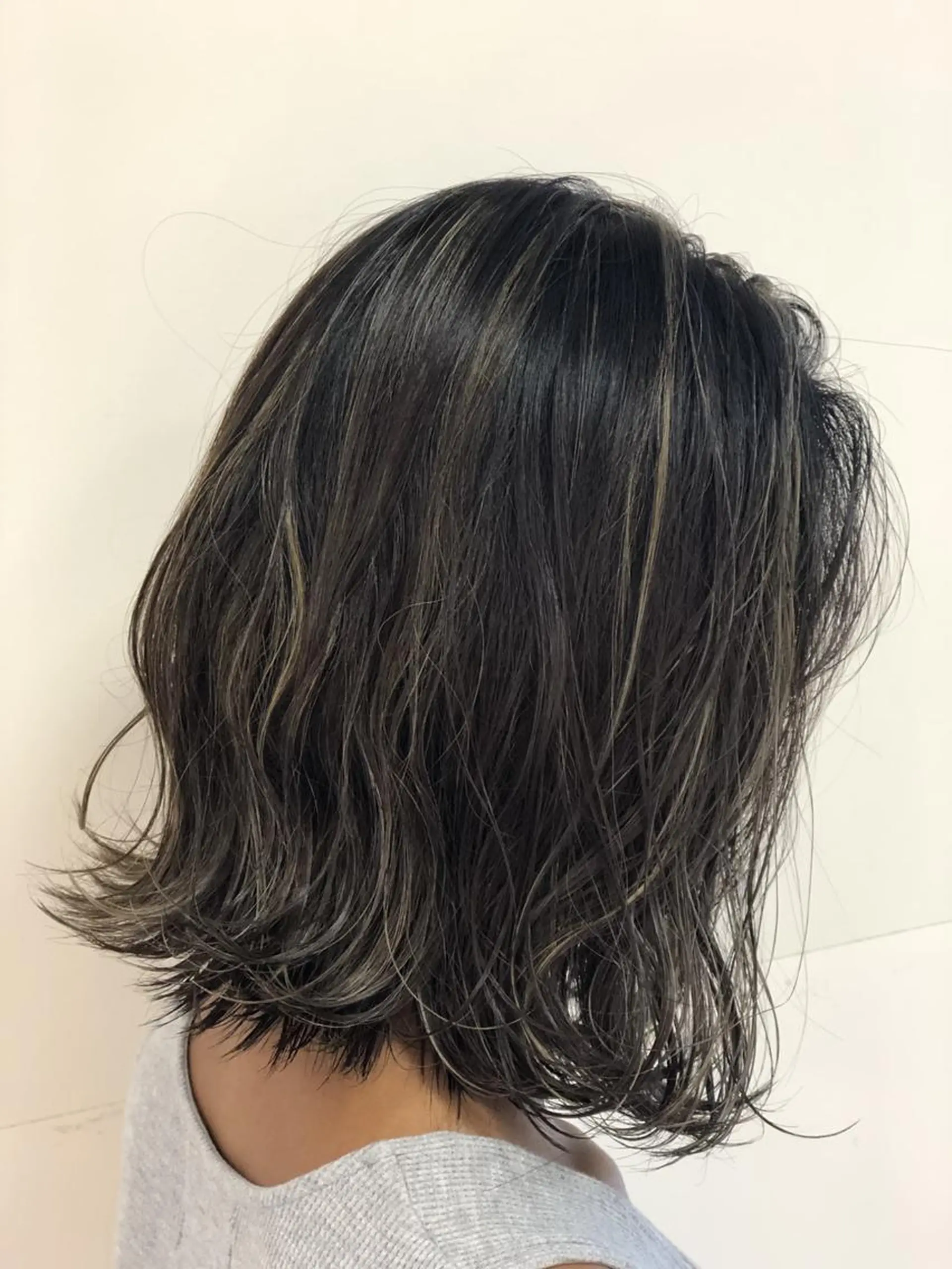 ミディアム カラー 🌟イメチェン美容師 🌟清水 大輝のヘアスタイル