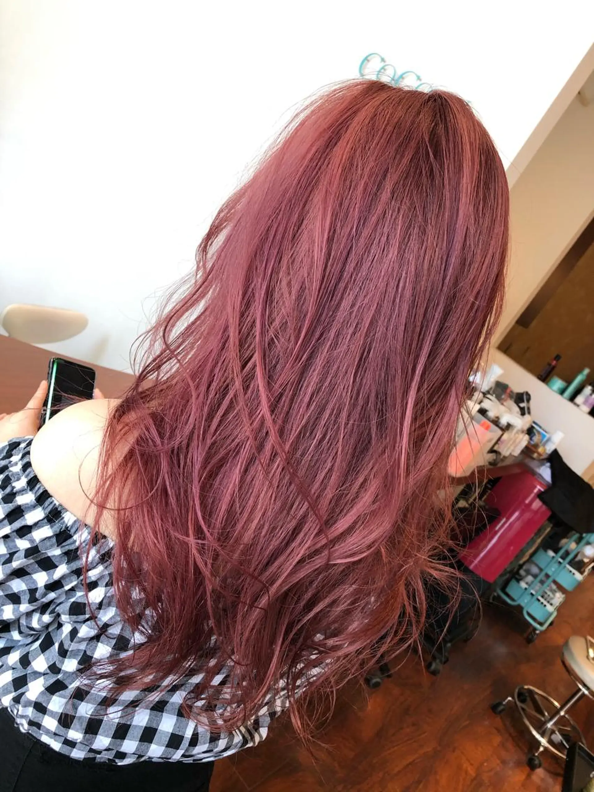 ロング カラー ヘアカラー トリートメント CoCooN satoshiのヘアスタイル