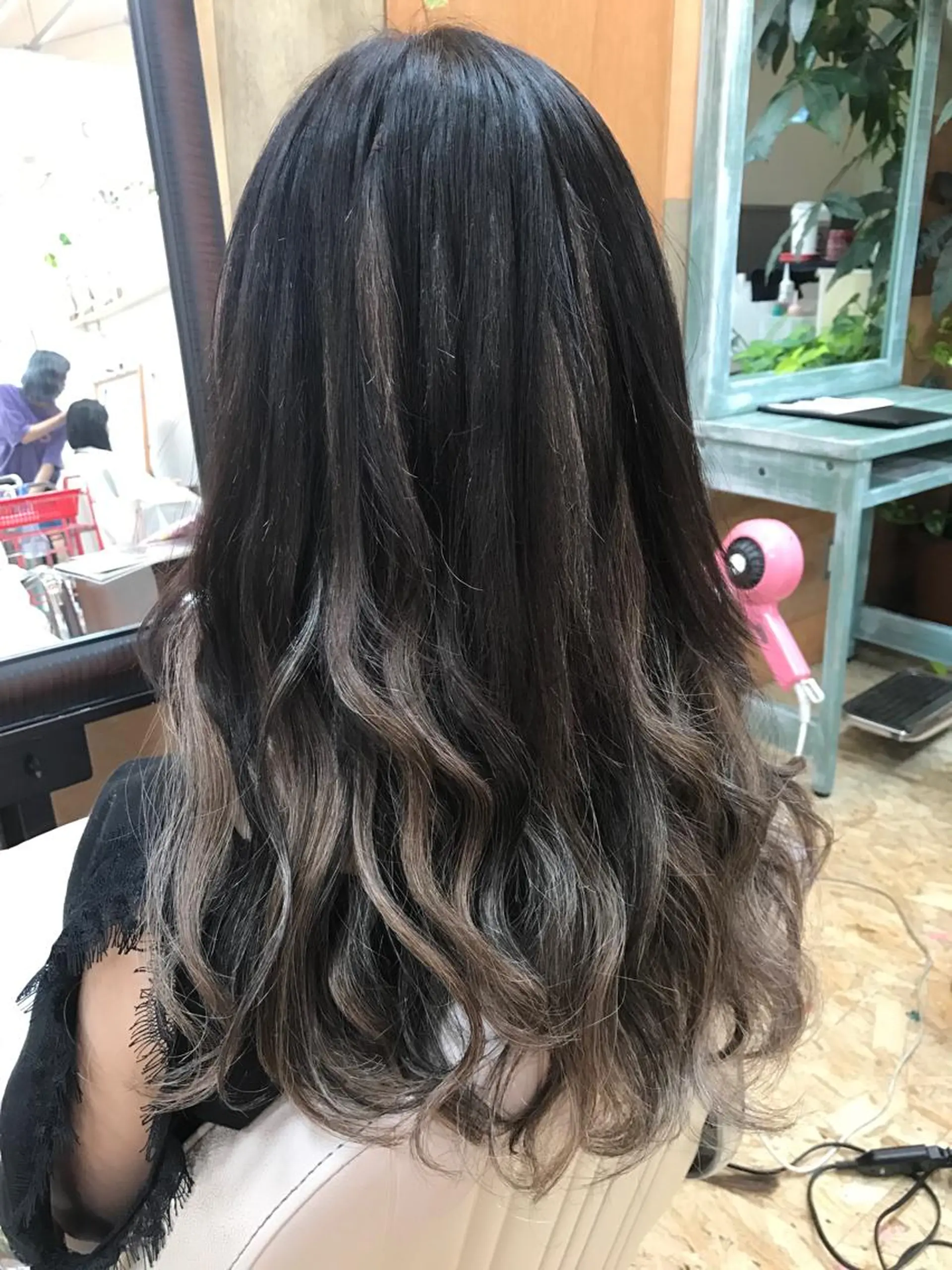 ロング 編み込みエクステ エクステ 💘カラー人気Ｎｏ. １💘SAYAのヘアスタイル