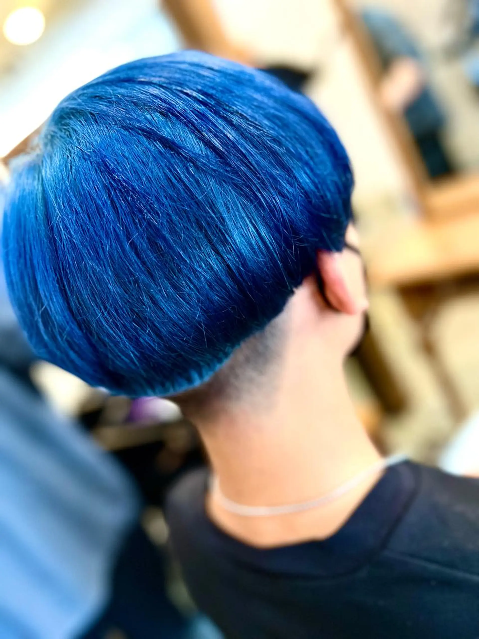 ショート カラー ブリーチ ブルーカラー カット ヘアカラー Style Tのヘアスタイル