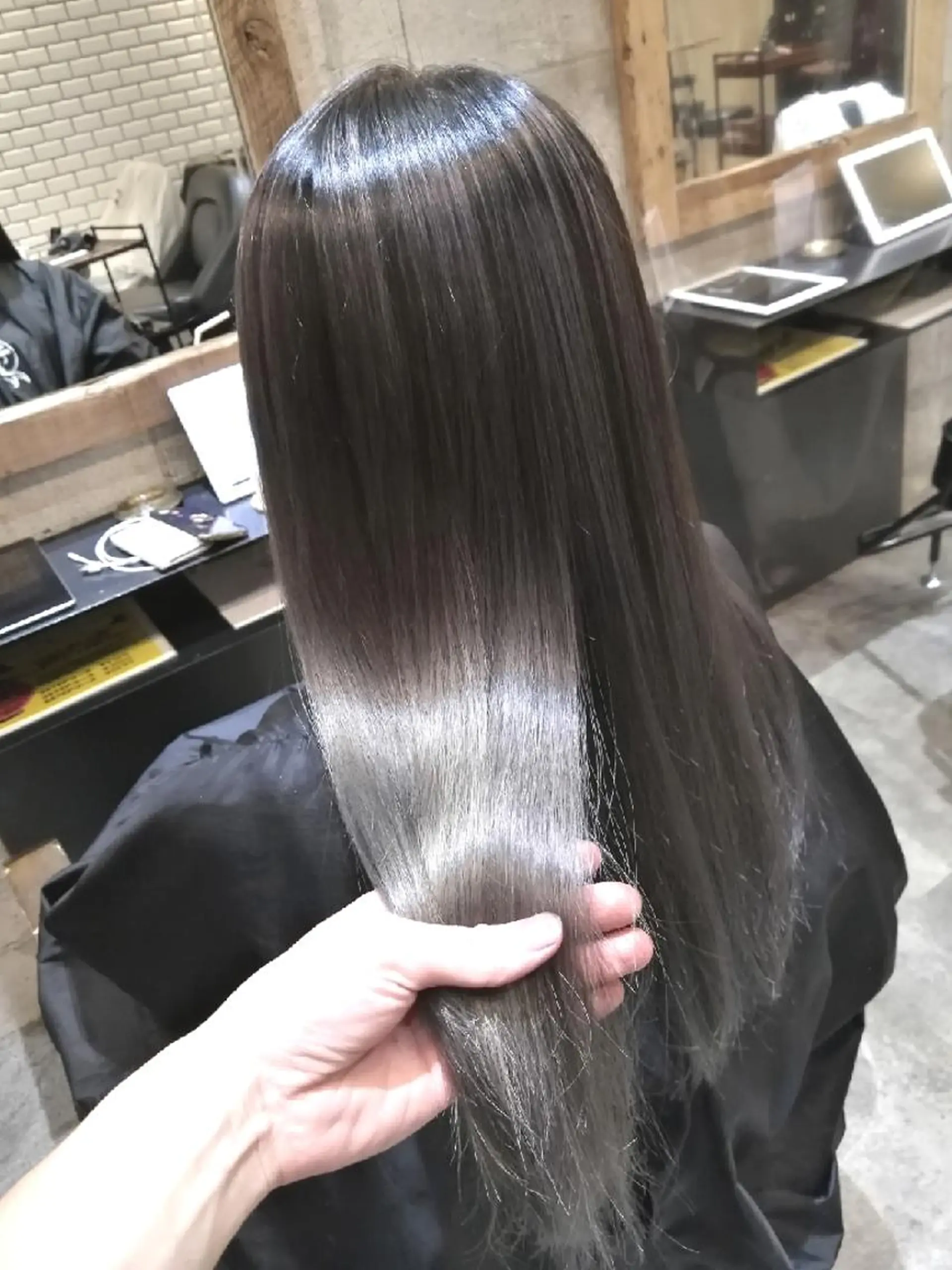 カラー メンズNo.1💥 ユウトのヘアスタイル