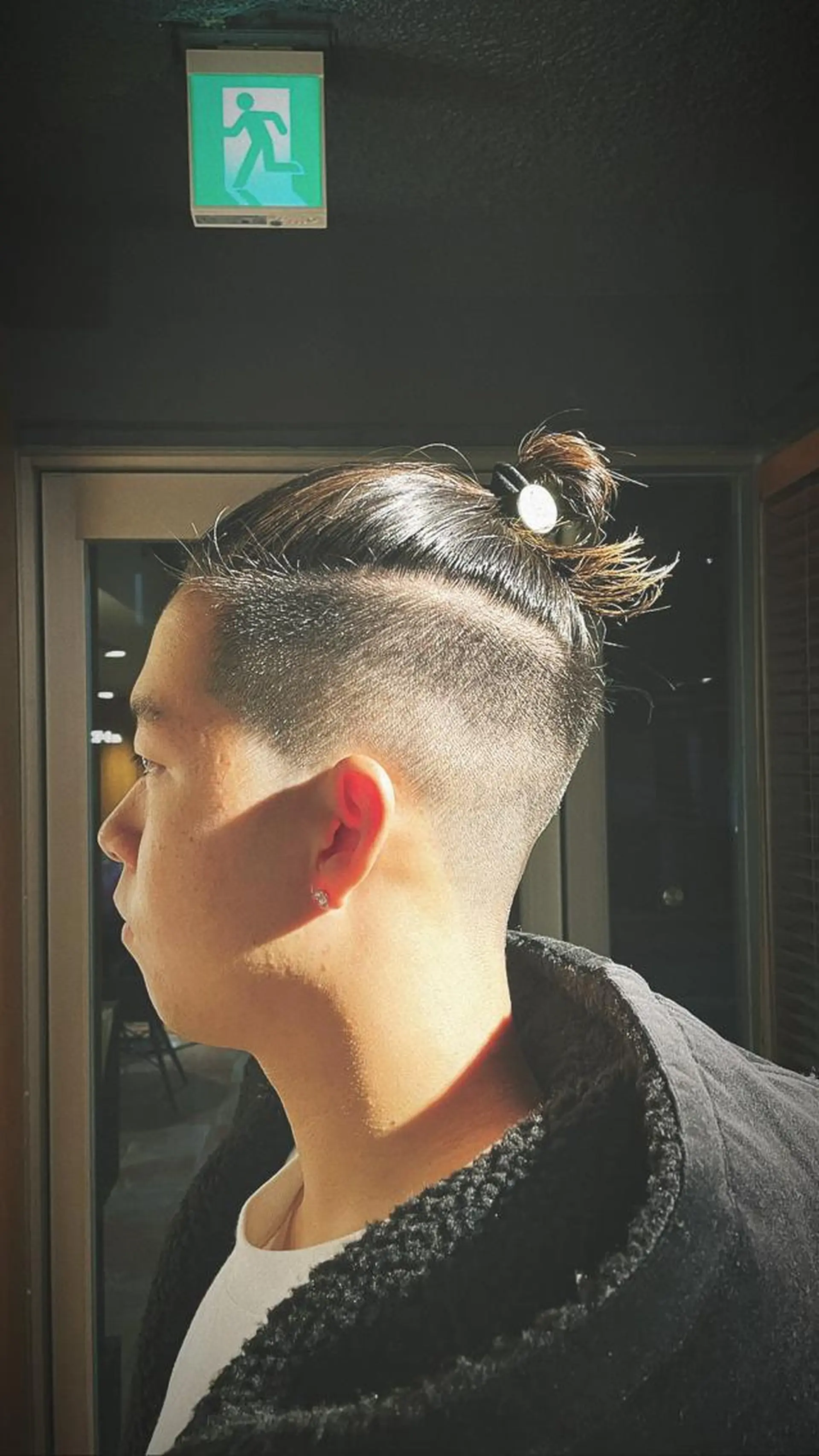 セミロング カラー パーマ メンズ 𝙢𝙚𝙣'𝙨 𝙝𝙖𝙞𝙧高津のヘアスタイル