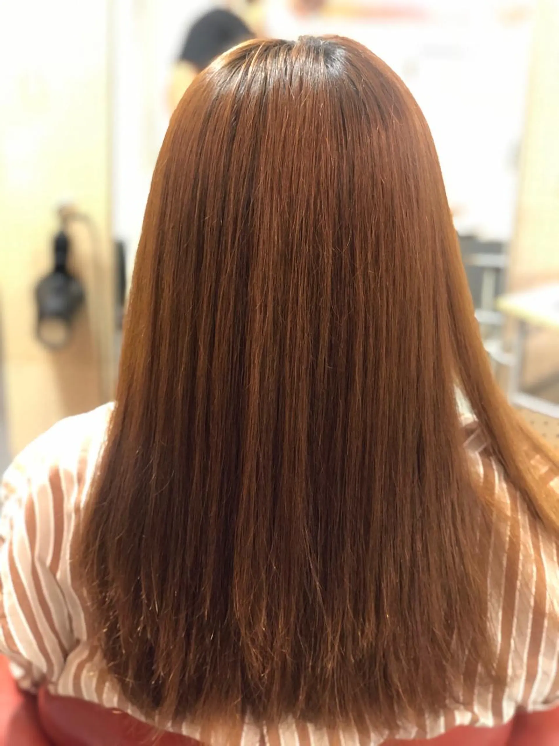 セミロング パーマ くせ毛 トリートメント ストレートパーマ carre hair 店長   中園　武士のヘアスタイル