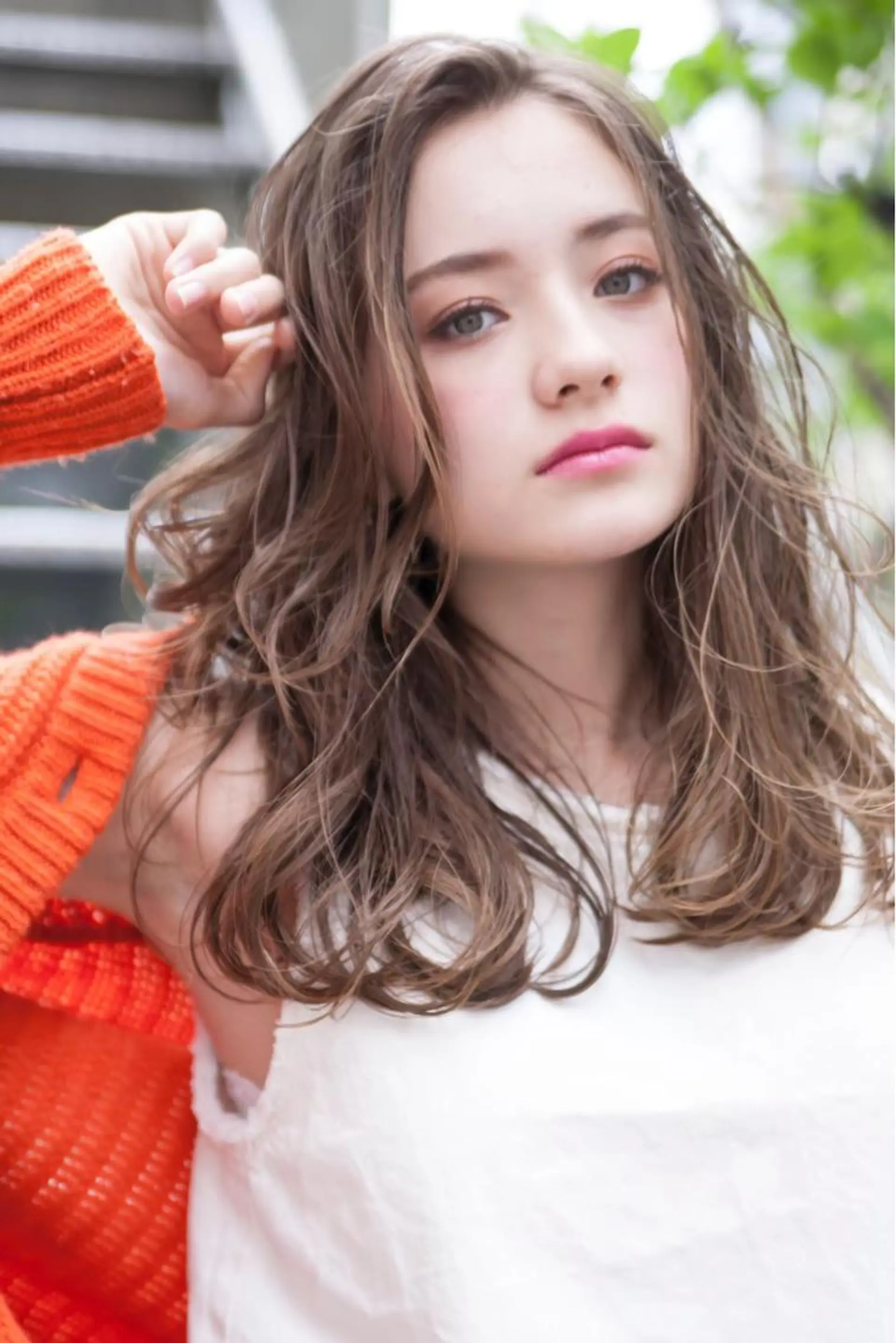 セミロング カラー ヘアアレンジ ミニボブ/ブリーチ 🌈MISATOのヘアスタイル