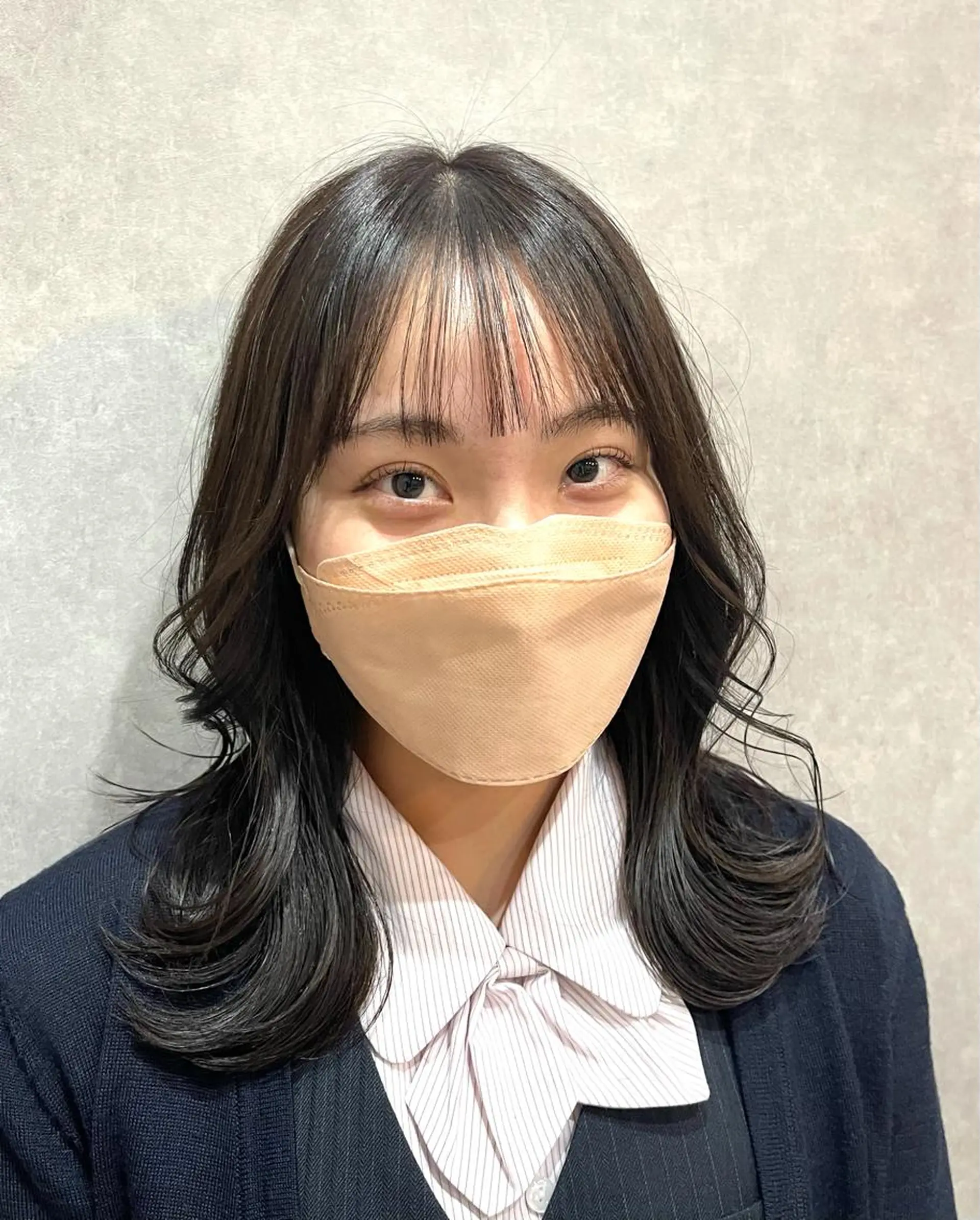 ミディアム カラー カット ヘアカラー トリートメント 一ノ瀬 暁のヘアスタイル