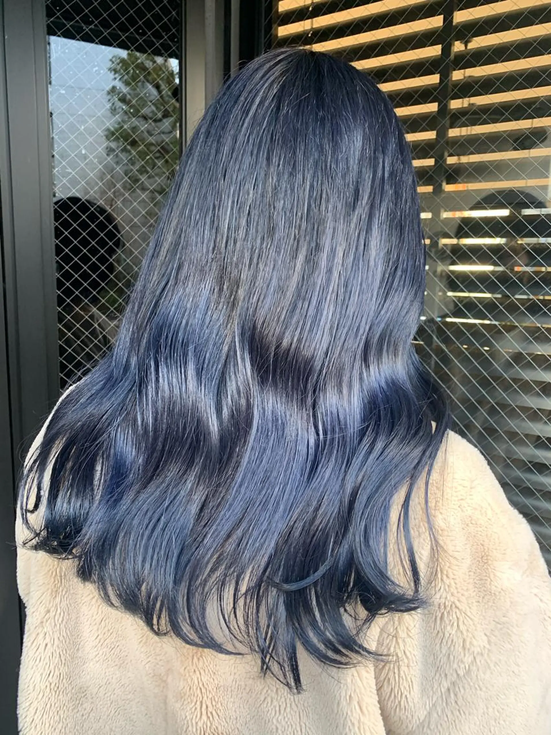 カラー ラベンダー/レイヤー スタイル🤎mamiのヘアスタイル