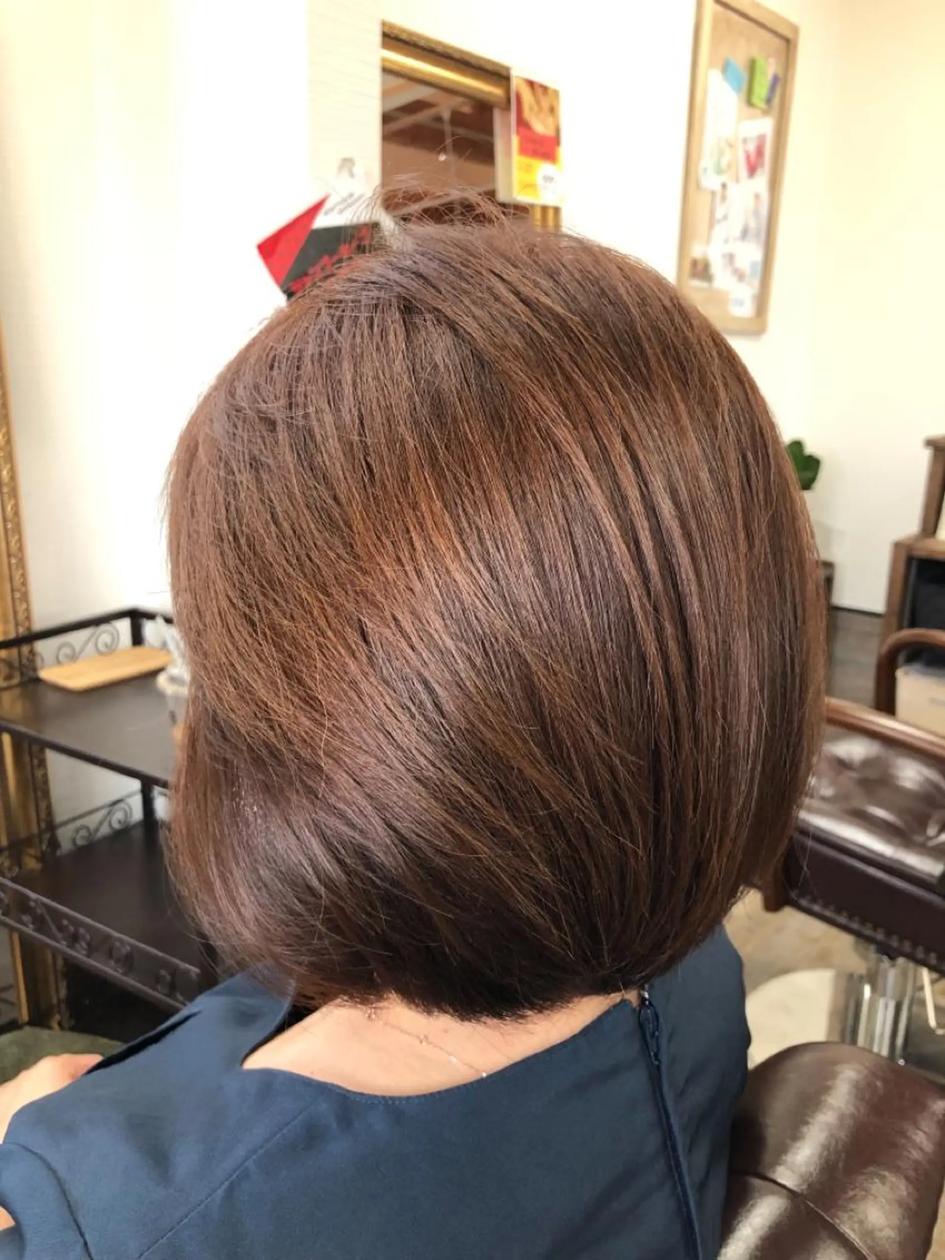 カラー 相内 満理子のヘアスタイル