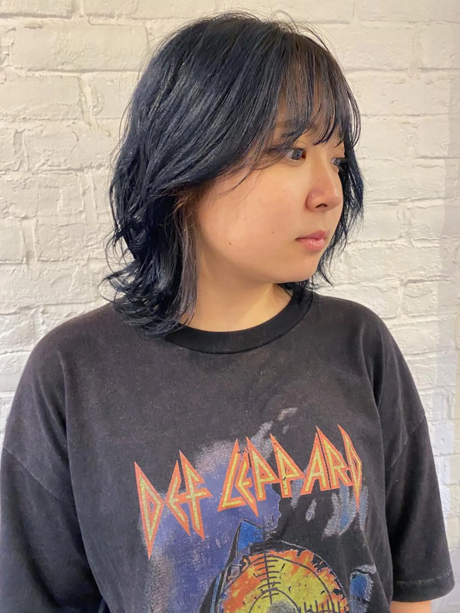 ミディアム カラー ブルーカラー 吉田 光佑のヘアスタイル