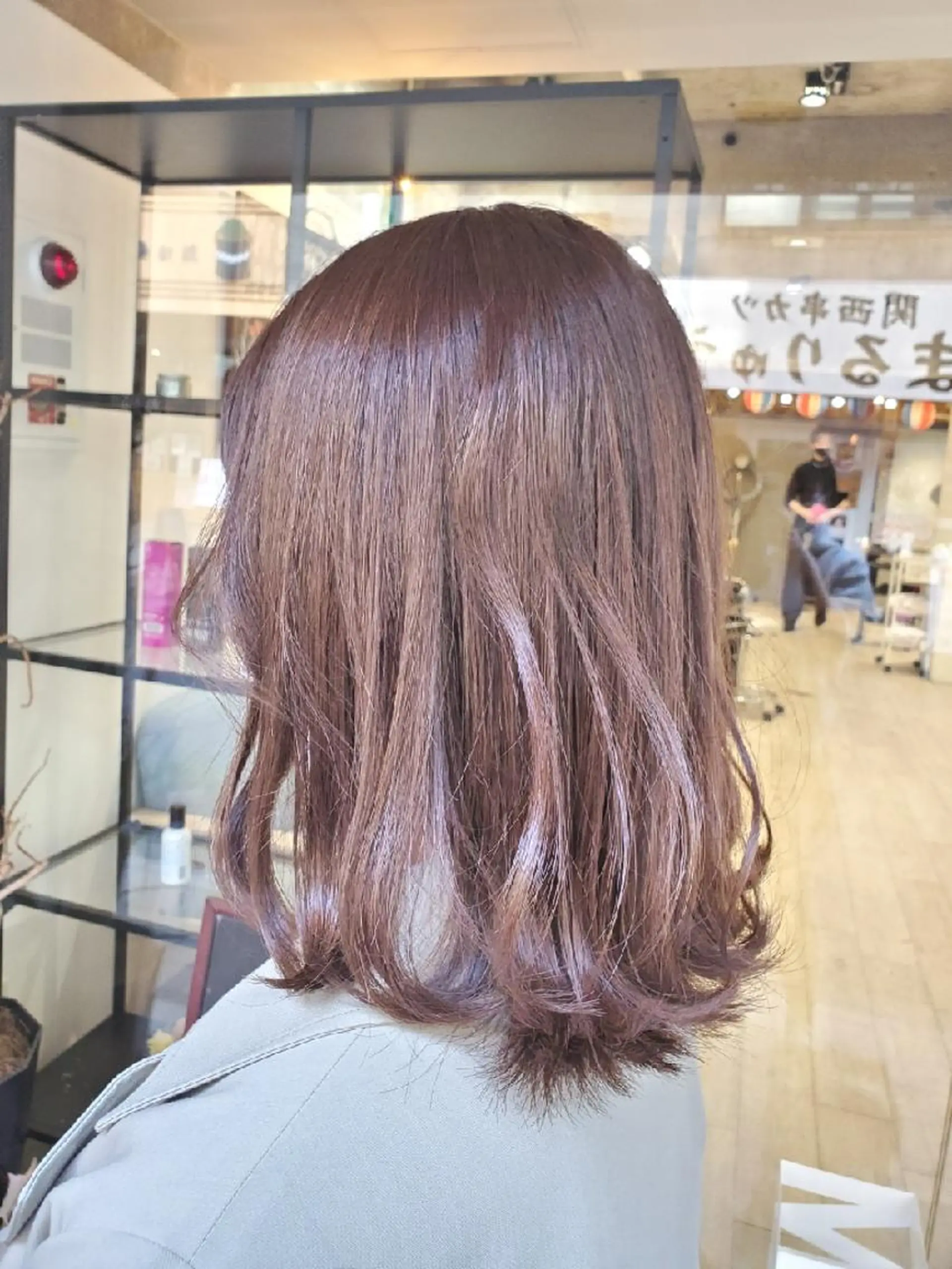 セミロング カラー えんどう みほのヘアスタイル