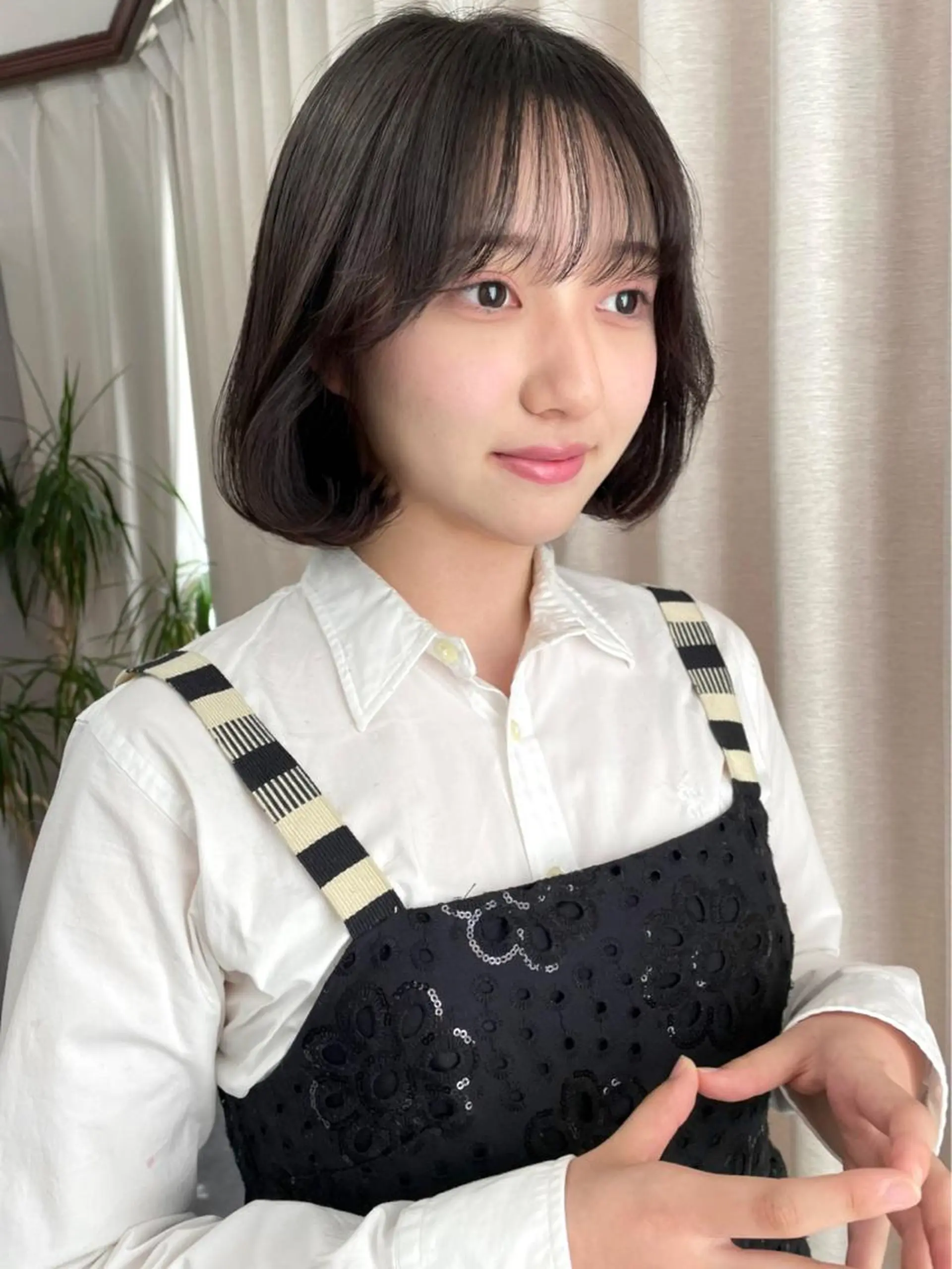 ショート タンバルモリ カット 中村 友美のヘアスタイル