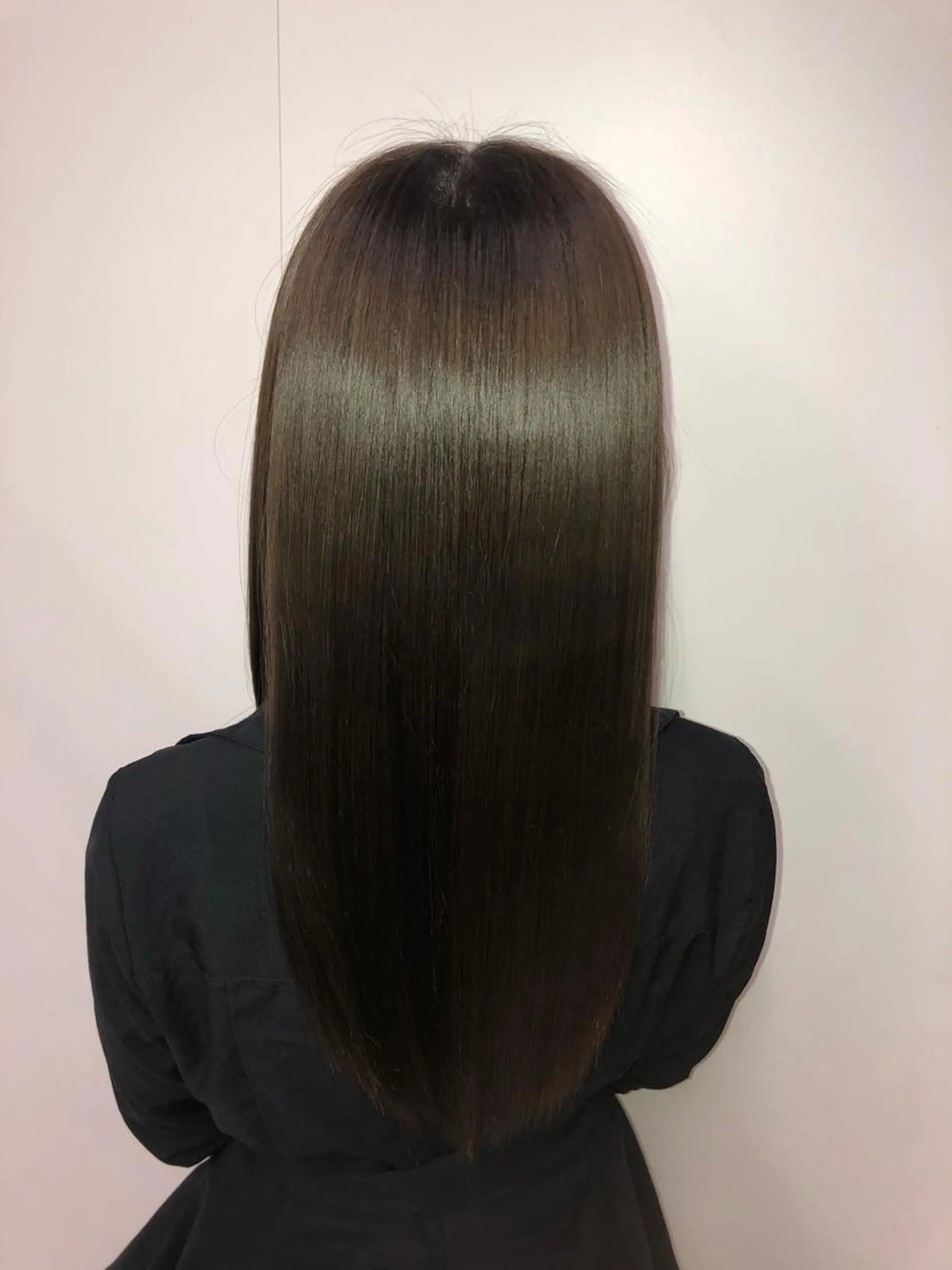 ロング wil西宮レイヤー 西村徹のヘアスタイル