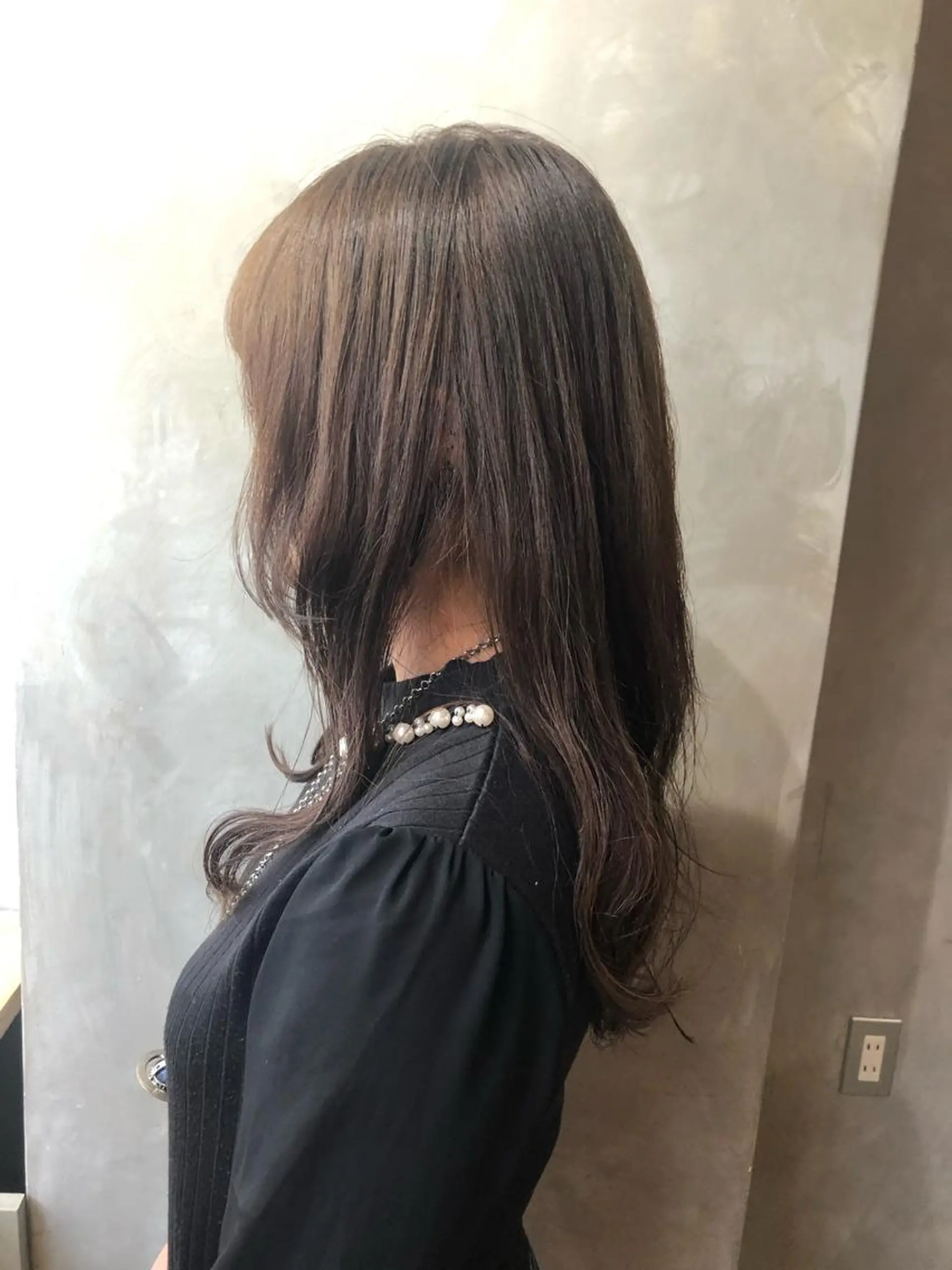 セミロング カラー ブラウンカラー チョコレートブラウン 🕊️ HONOKAのヘアスタイル