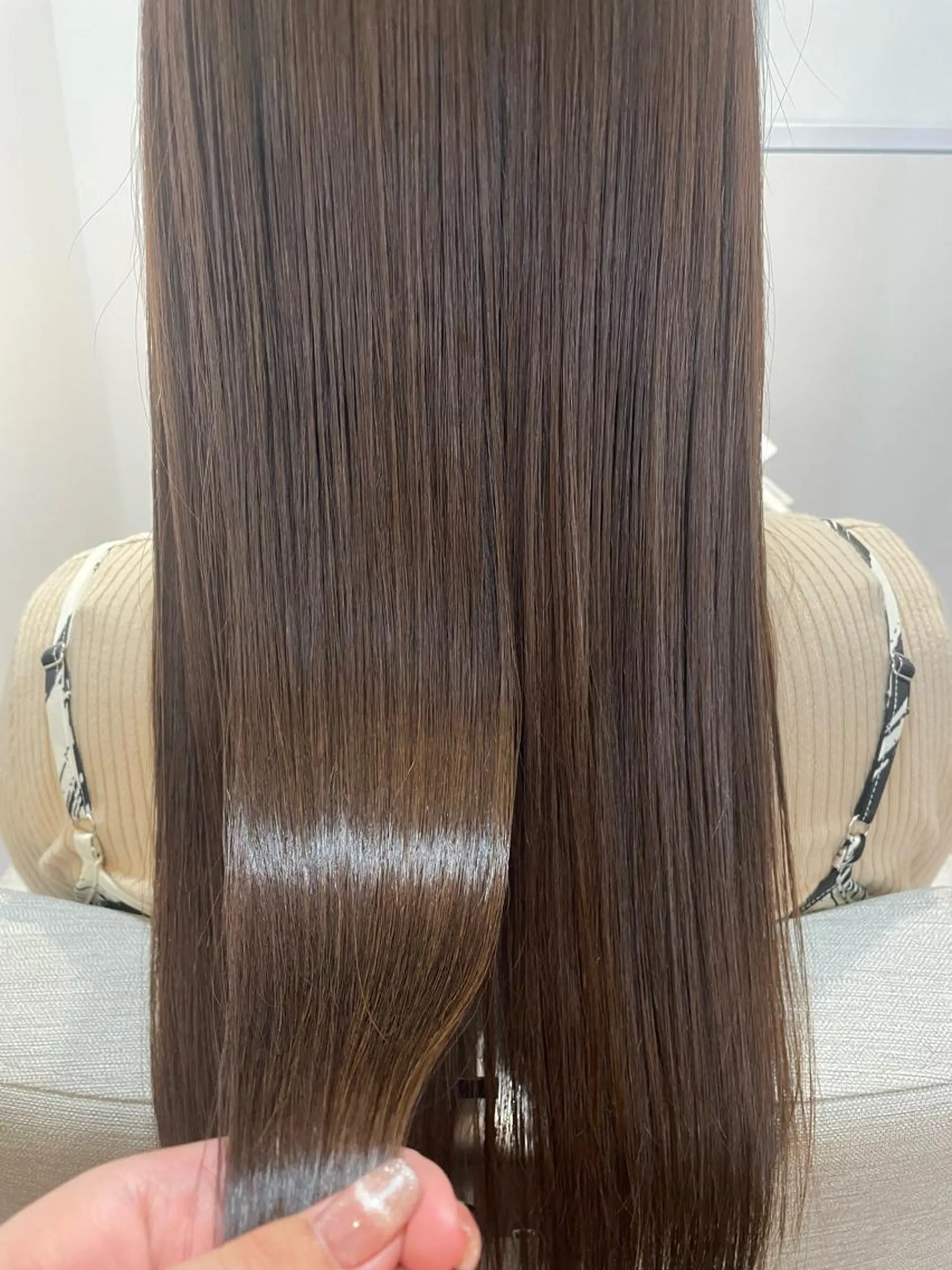 ロング カラー カット 縮毛矯正 トリートメント やました りなのヘアスタイル