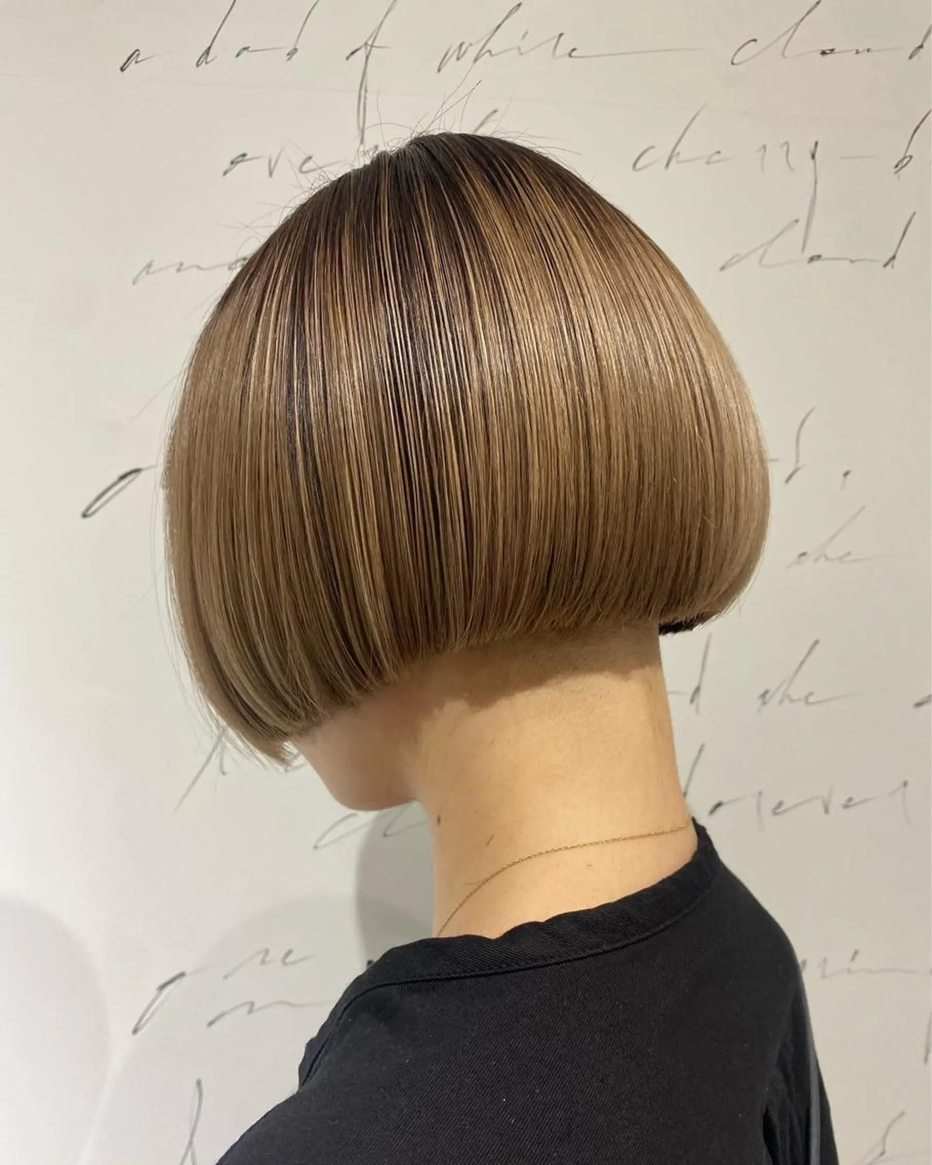 ショート 鳴海 稜真のヘアスタイル