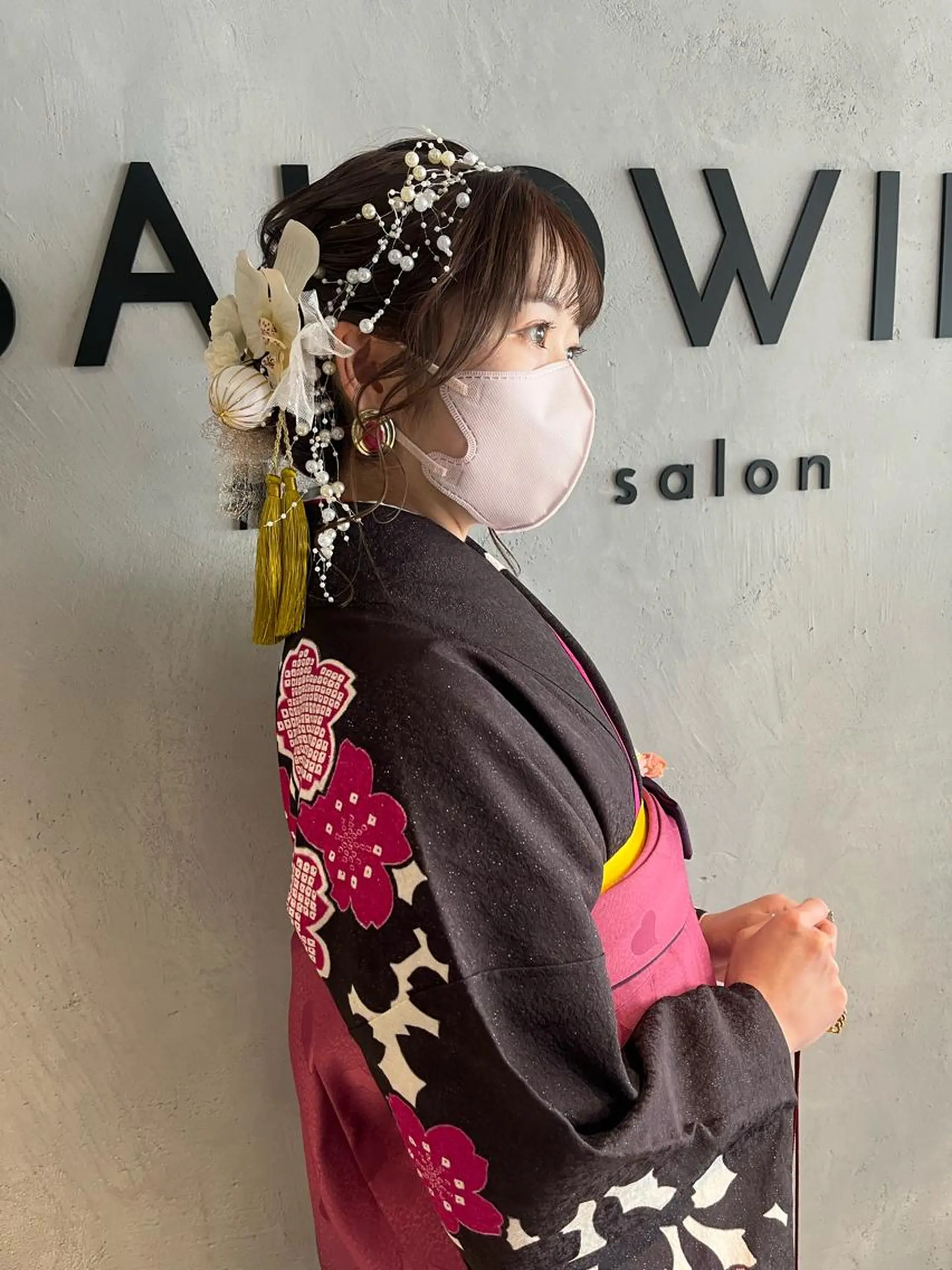 ミディアム カラー パーマ ヘアアレンジ 成人式 結婚式・ブライダル 卒業式のヘアスタイル カチューシャ 着付け yukimi .のヘアスタイル