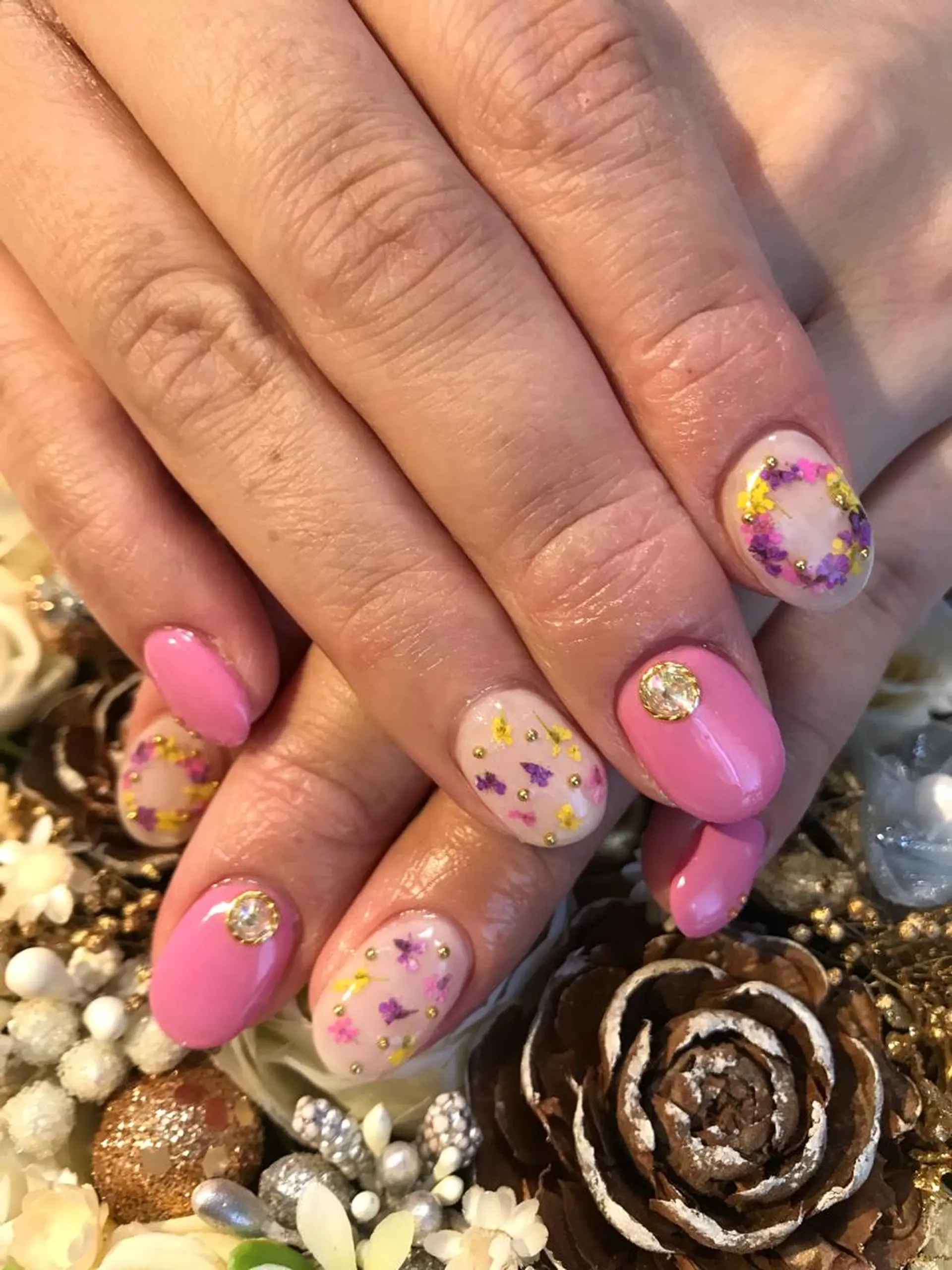 ネイル 吉岡 裕子のネイルデザイン