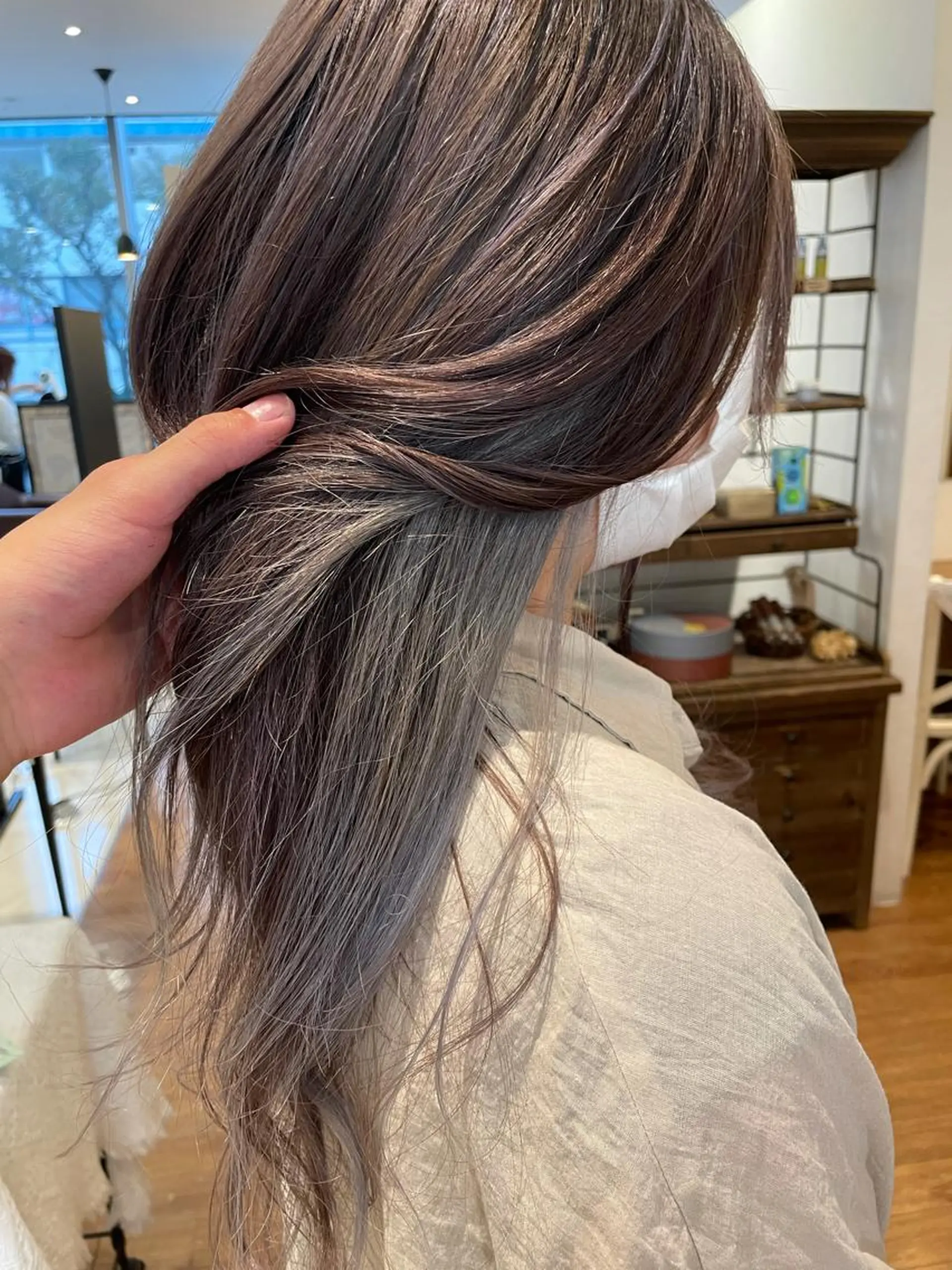 ロング カラー シルバー ホワイトシルバー ヘアカラー 髪質改善/ブリーチ 田代 龍我のヘアスタイル