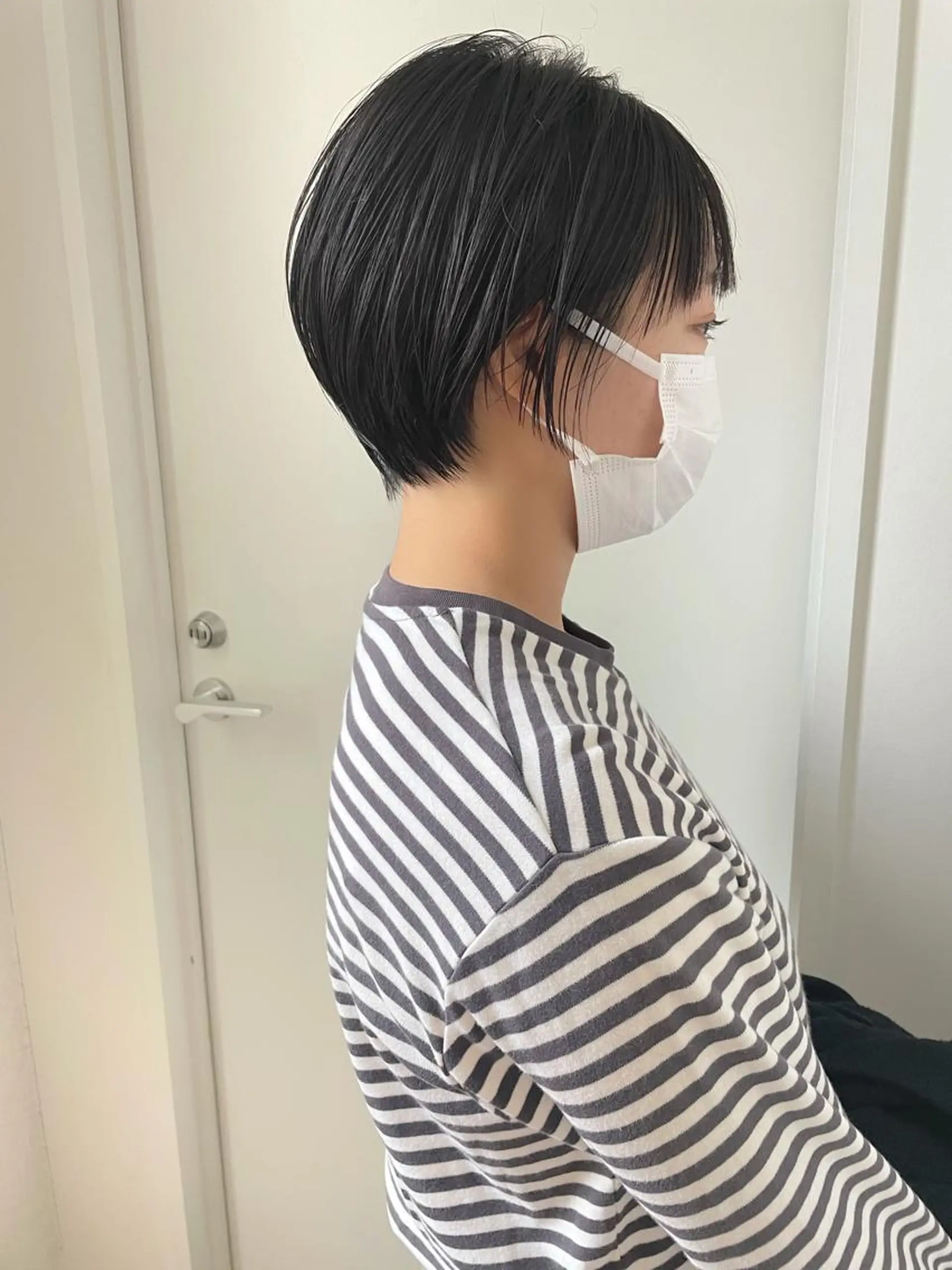 ショート カラー アッシュ ハイトーンカラー イルミナカラー インナーカラー ボブ カット ヘアカラー トリートメント 江上拓郎/ショート /酸性ストレートのヘアスタイル