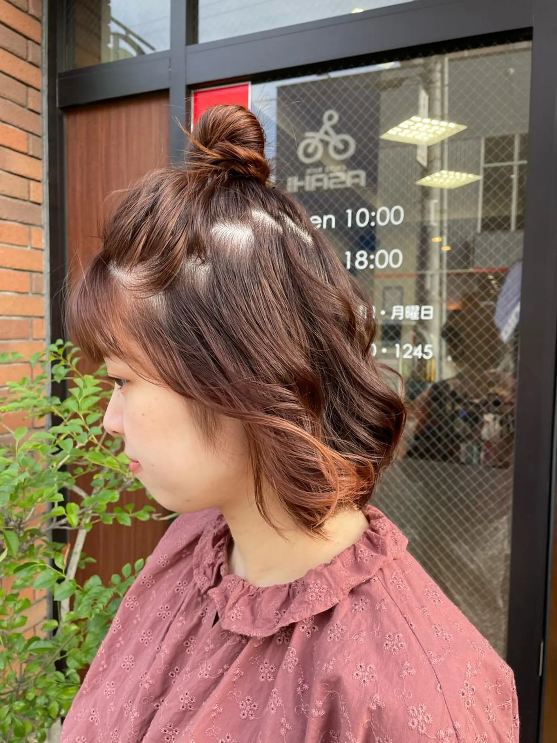 ショート カラー ヘアカラー Vyuha ビューハのヘアスタイル