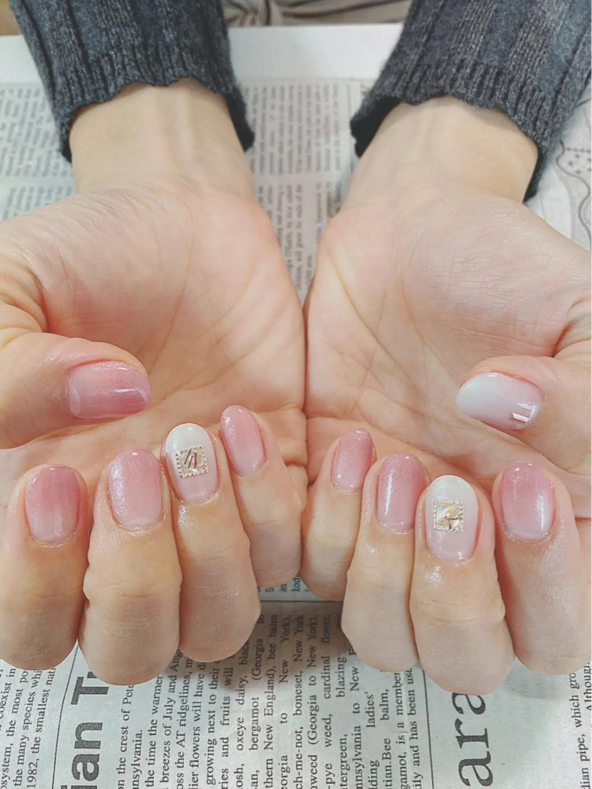 ネイル アートネイル ハンドネイル ハンドケア 森山 舞のネイルデザイン