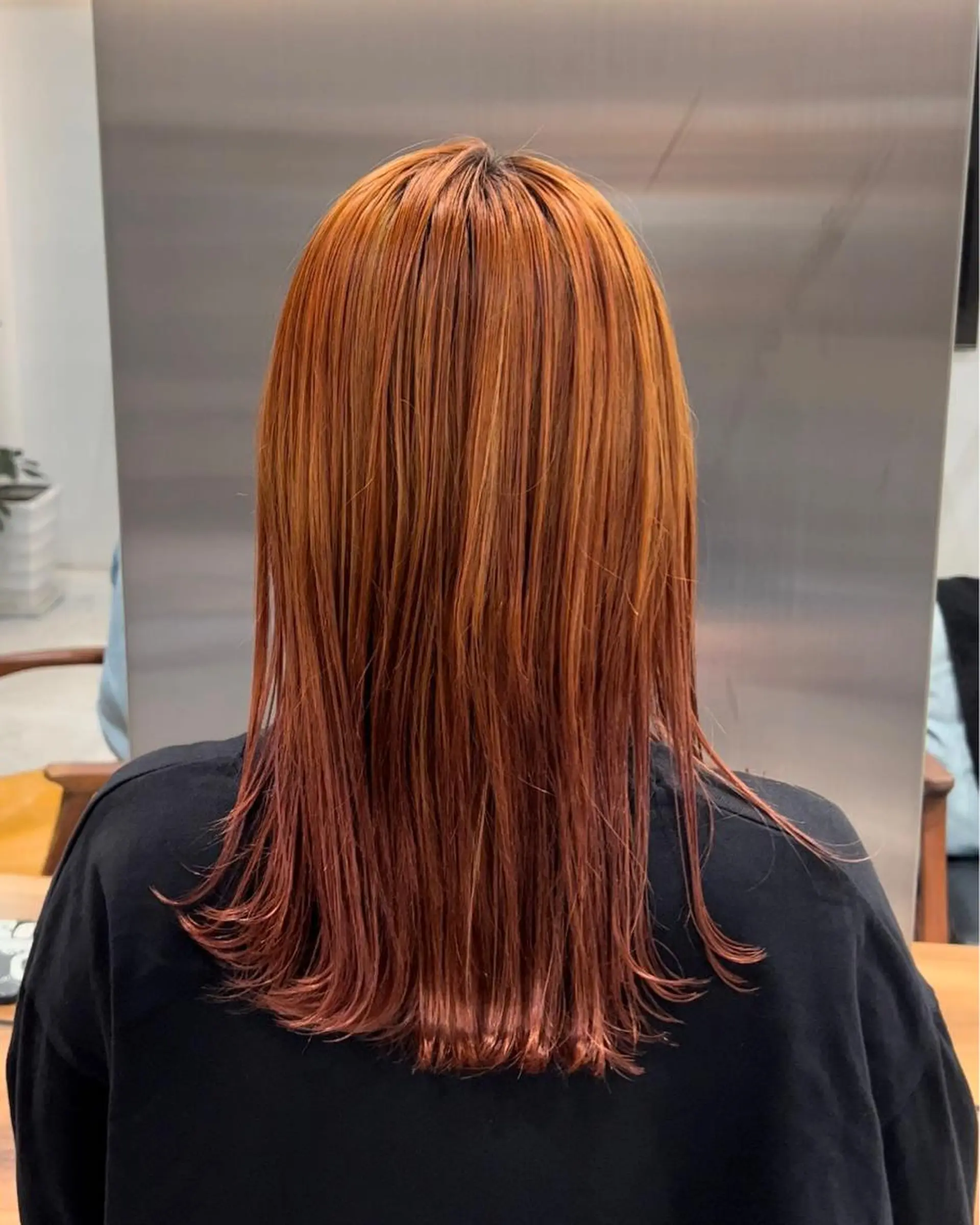 ミディアム カラー 外ハネヘア REFLECTION所属・ハイトーン /レイヤー/ふみやのヘアスタイル