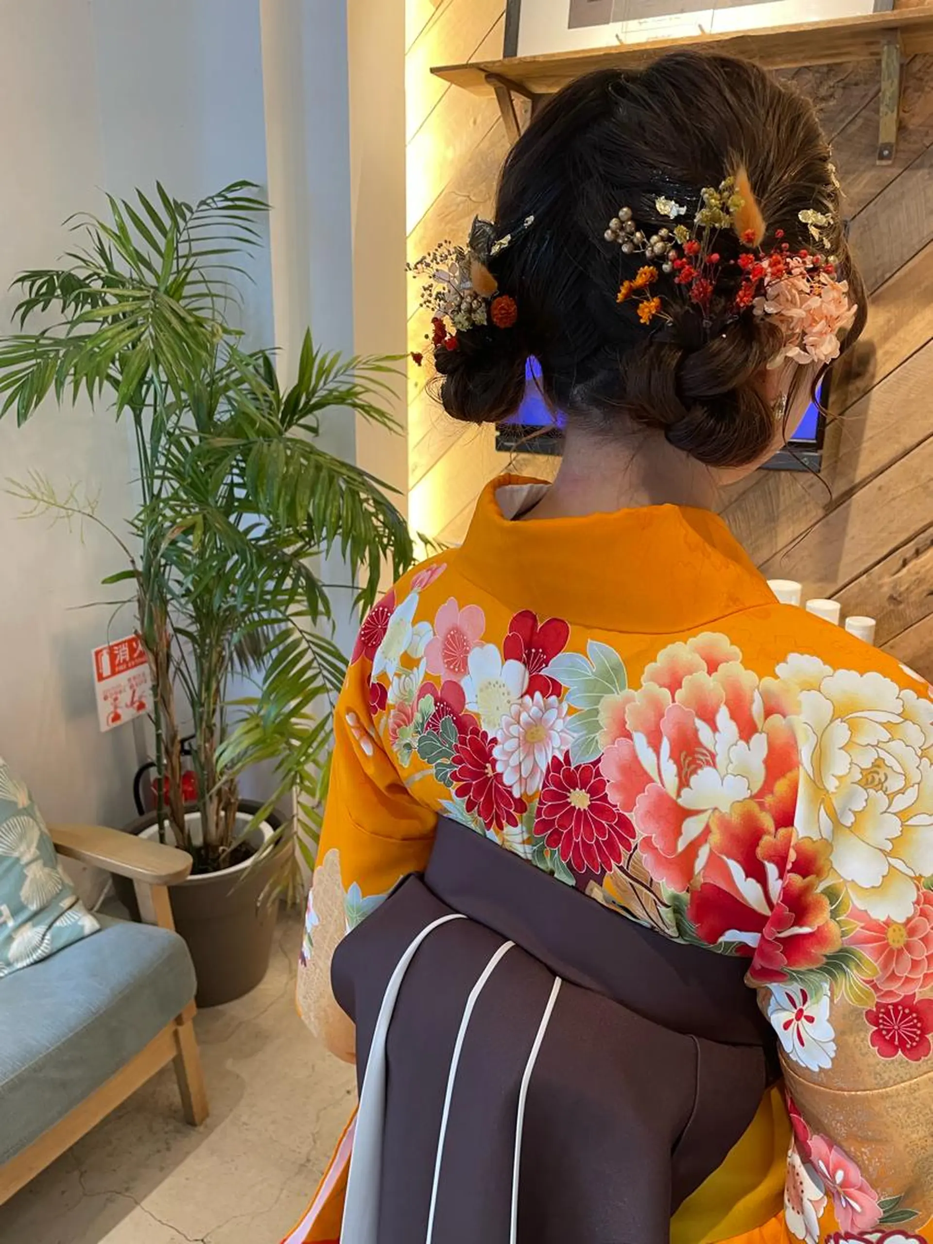 ロング カラー パーマ ヘアアレンジ maho🤍透明感 カラー/顔周りcutのヘアスタイル