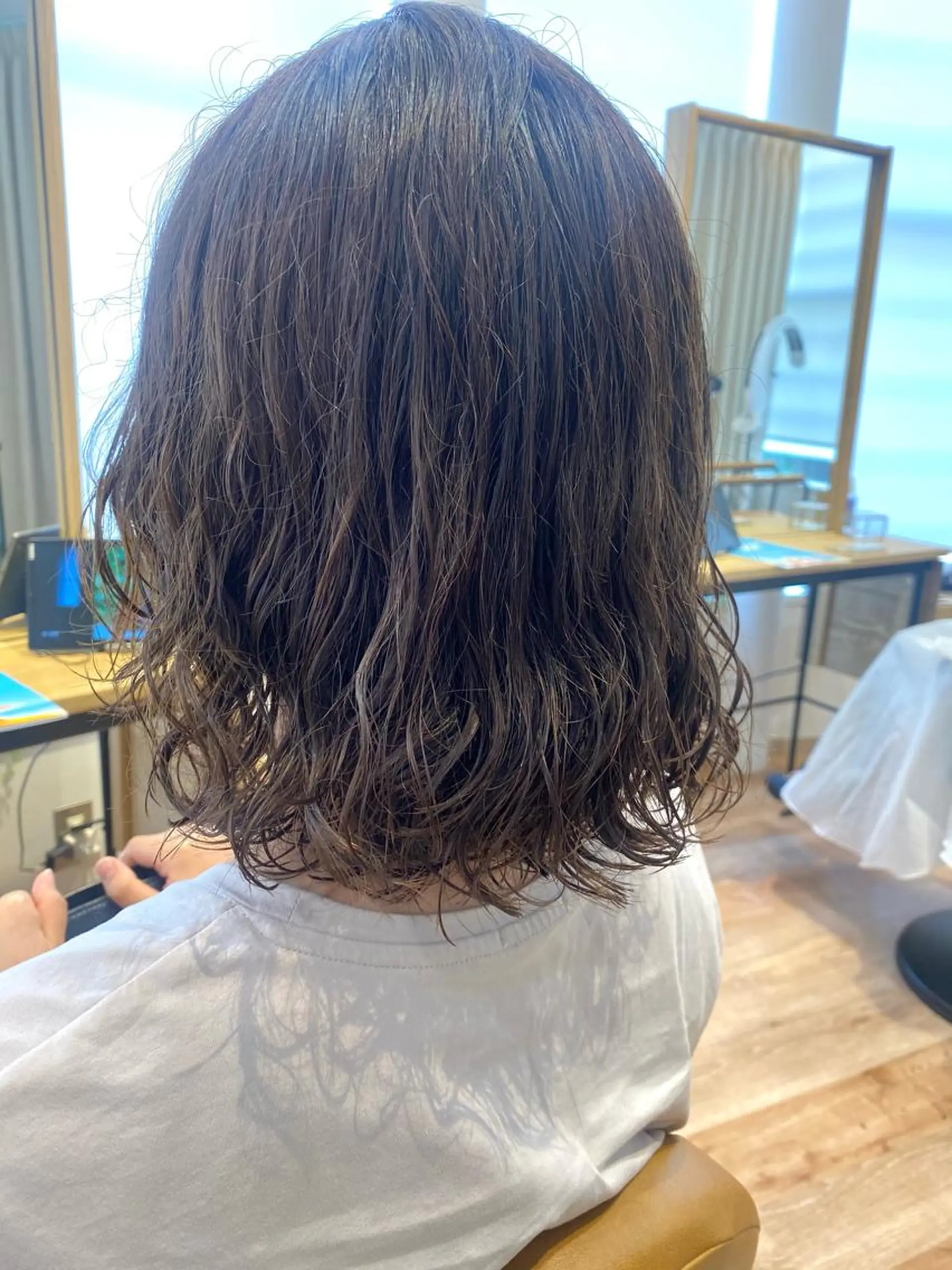 ミディアム パーマ ❤️パーマ美容師✂︎ 井口美緒のヘアスタイル