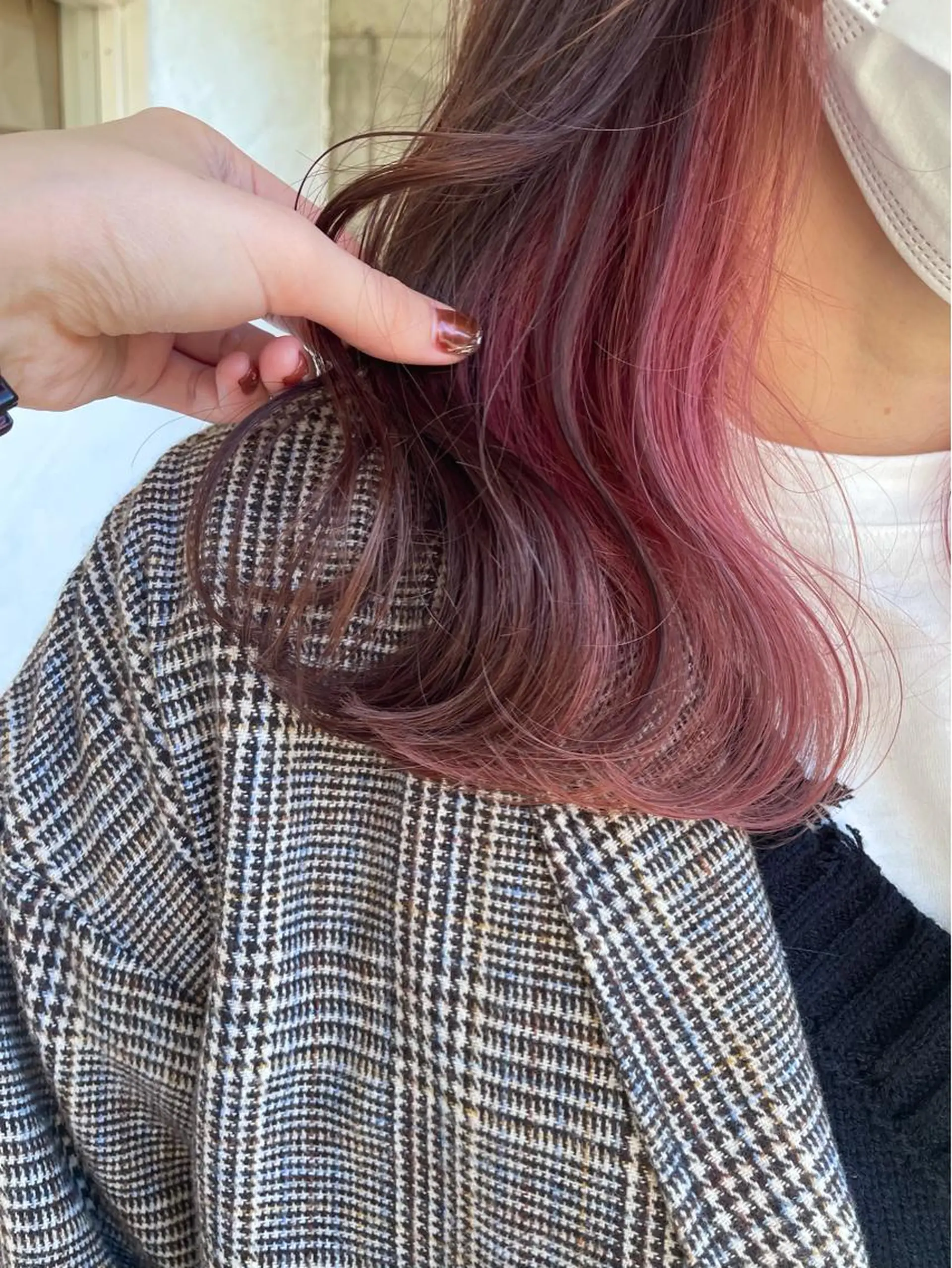 カラー ブリーチ イヤリングカラー ヘアカラー 後藤 陽花子のヘアスタイル