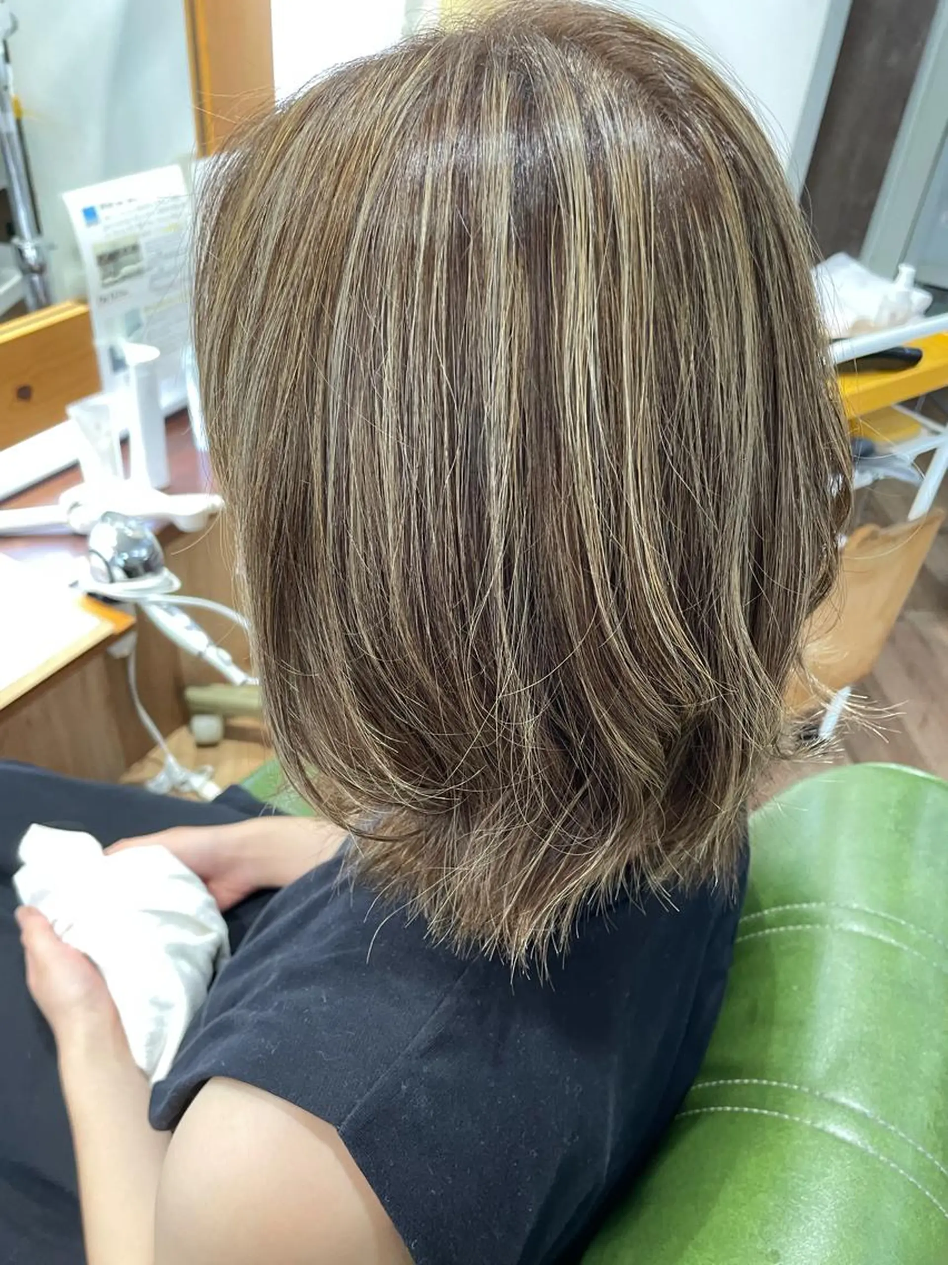 ミディアム カラー ☀️海外レイヤー 🇺🇸/ヒナコのヘアスタイル