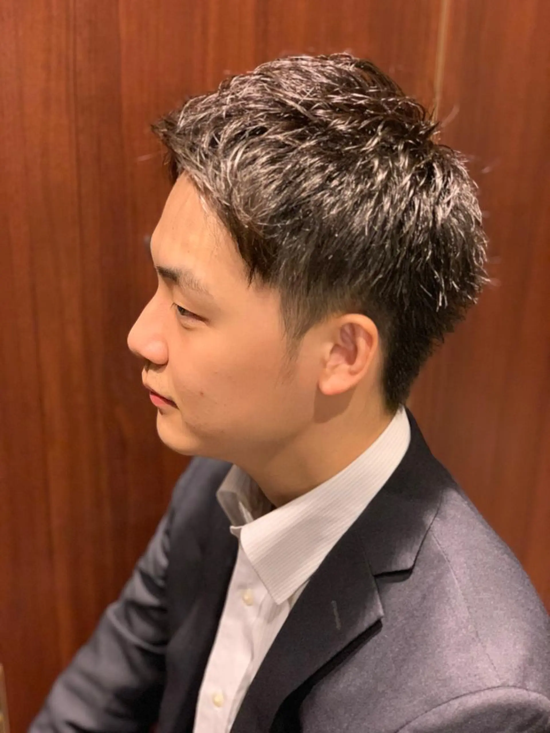 ショート 石川 裕大のヘアスタイル