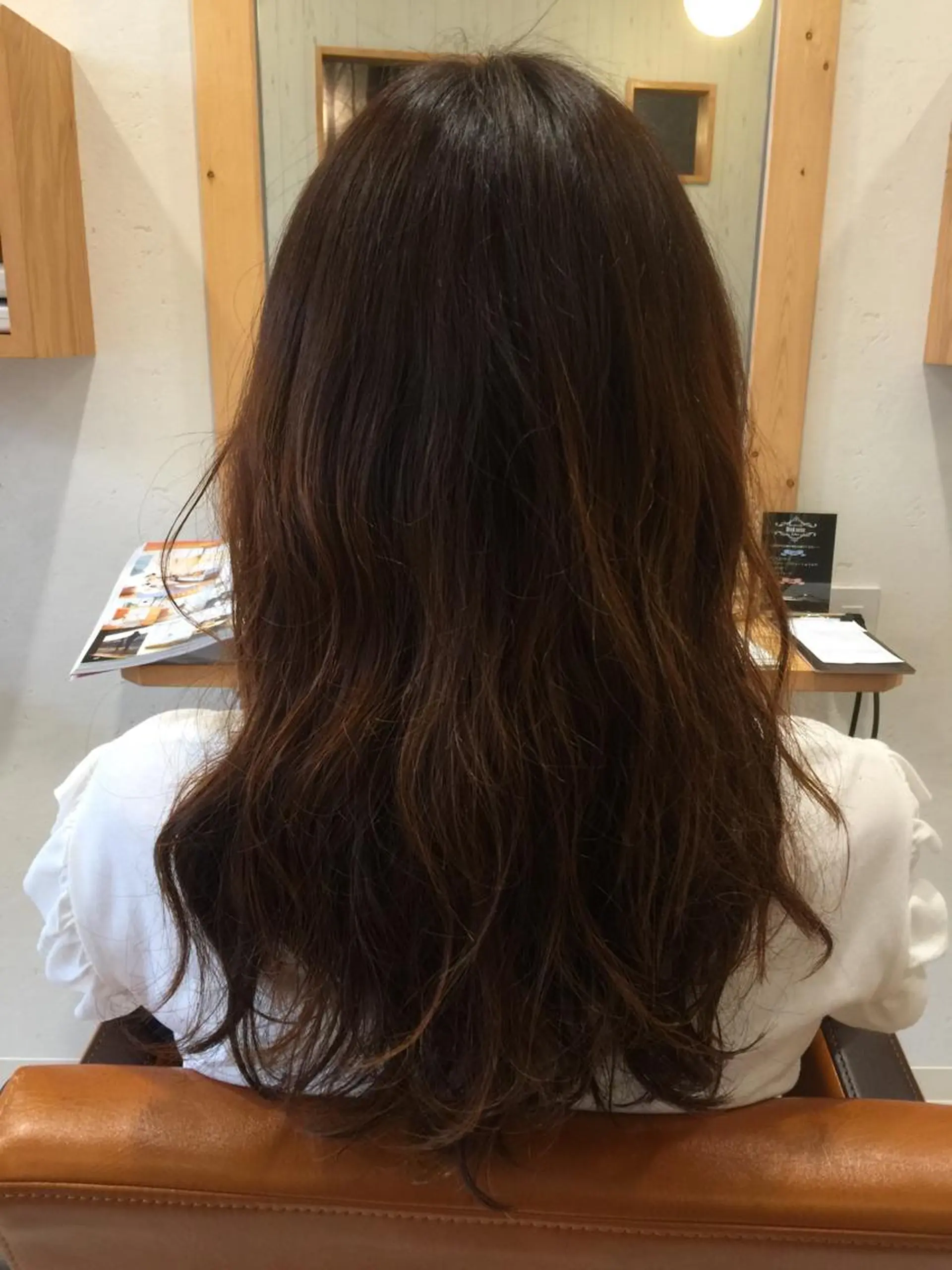 セミロング ロング パーマ セミロングパーマ ツヤ髪専門美容師 桑原　和誠のヘアスタイル