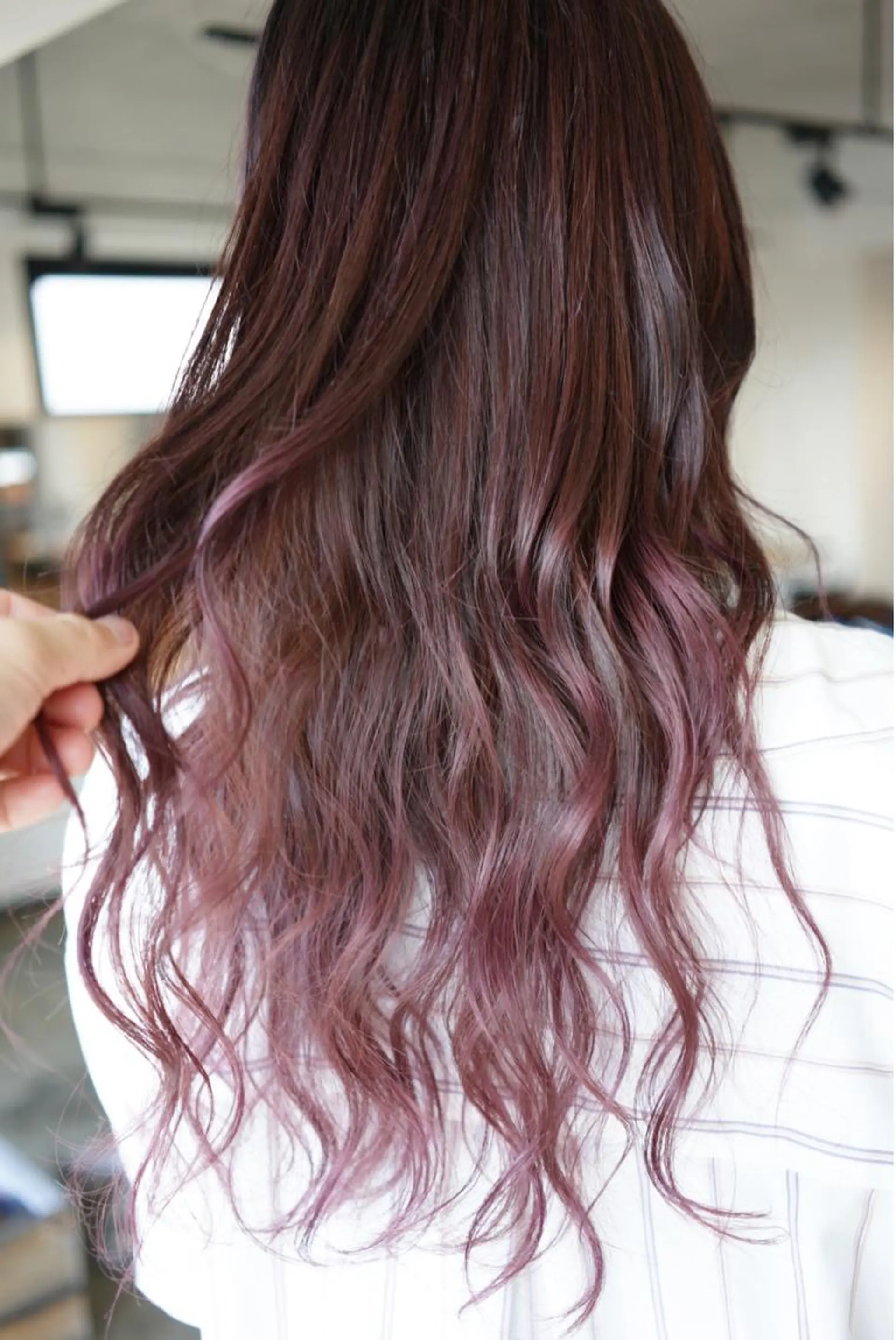 ロング ヘアカラー ハイトーン/レイヤー /ケアブリーチ石川治のヘアスタイル