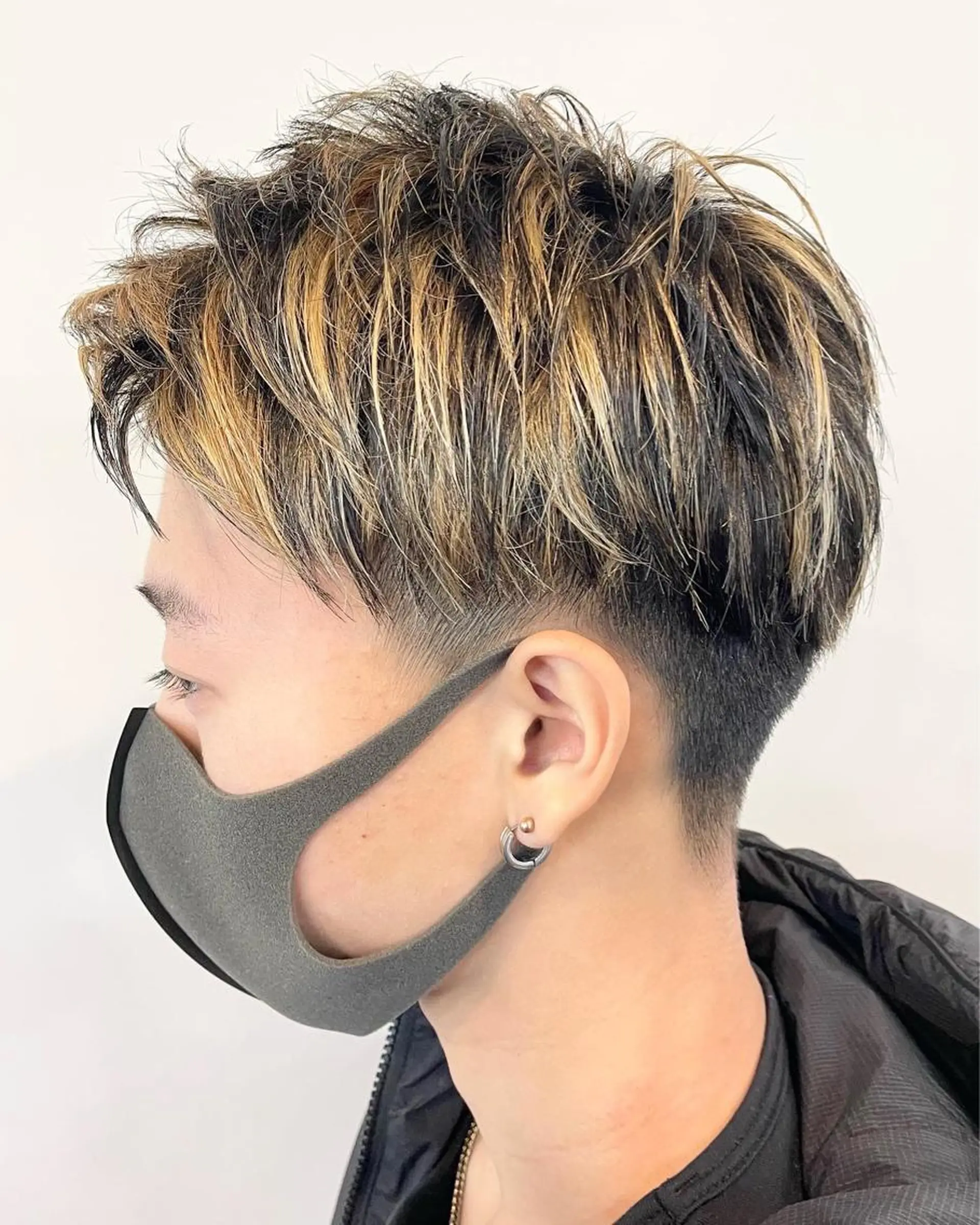 ショート カラー メンズ メンズブリーチ メンズメッシュ ブリーチ メッシュ カット ヘアカラー FLAGS YAMATOのヘアスタイル