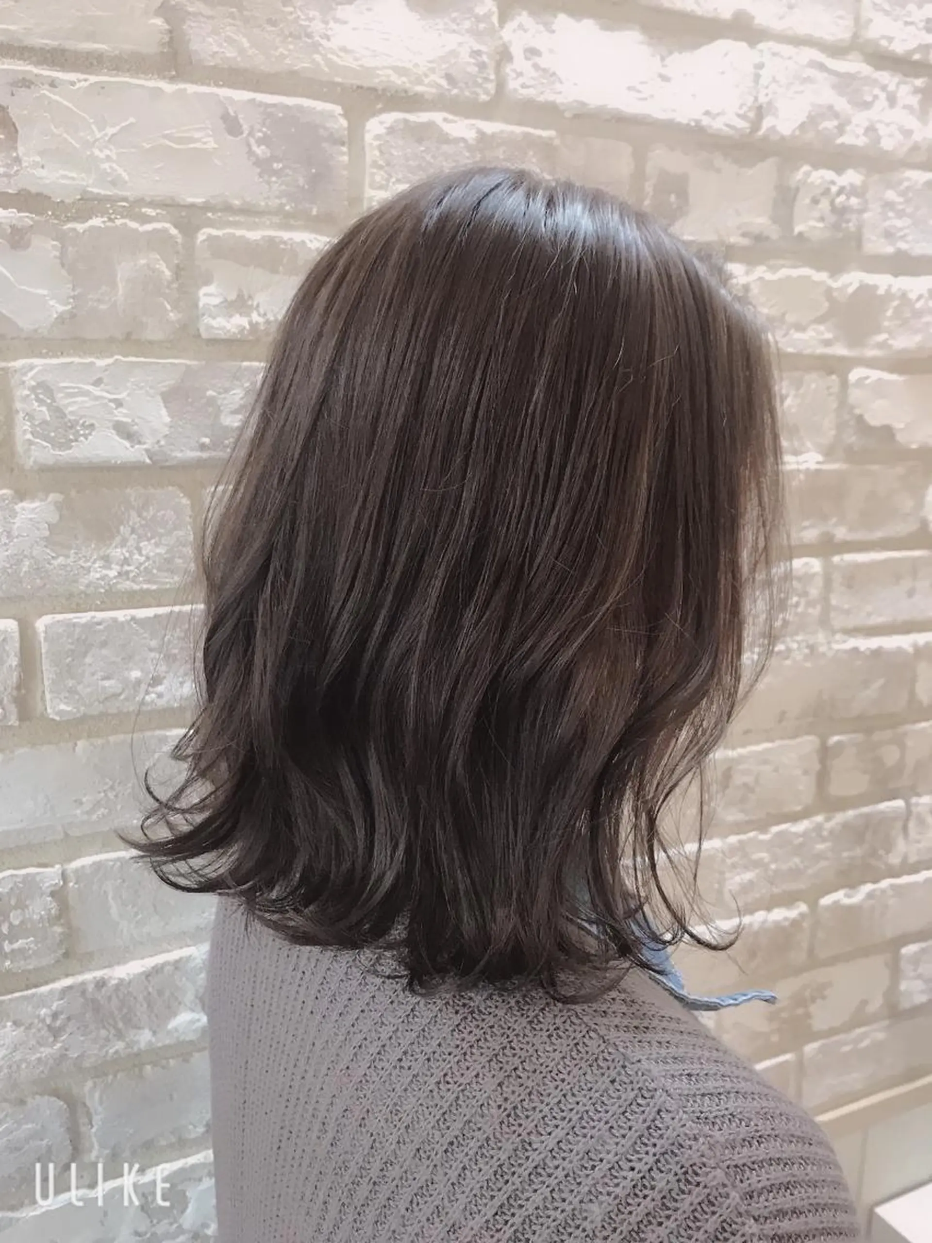 ミディアム アッシュ 🎨美大卒美容師🎨 まっきーのヘアスタイル