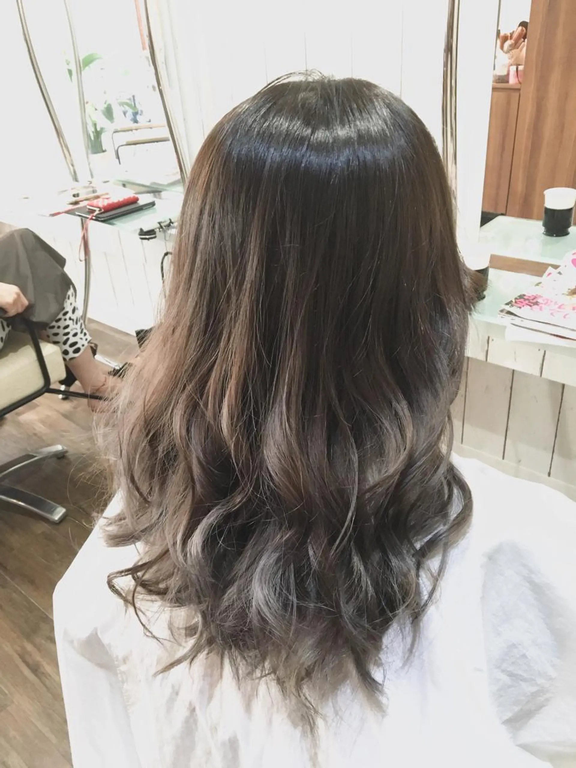 ミディアム セミロング ロング カラー ヘアアレンジ アッシュ グラデーションカラー 👑指名率No.1 👑坂口飛翔のヘアスタイル