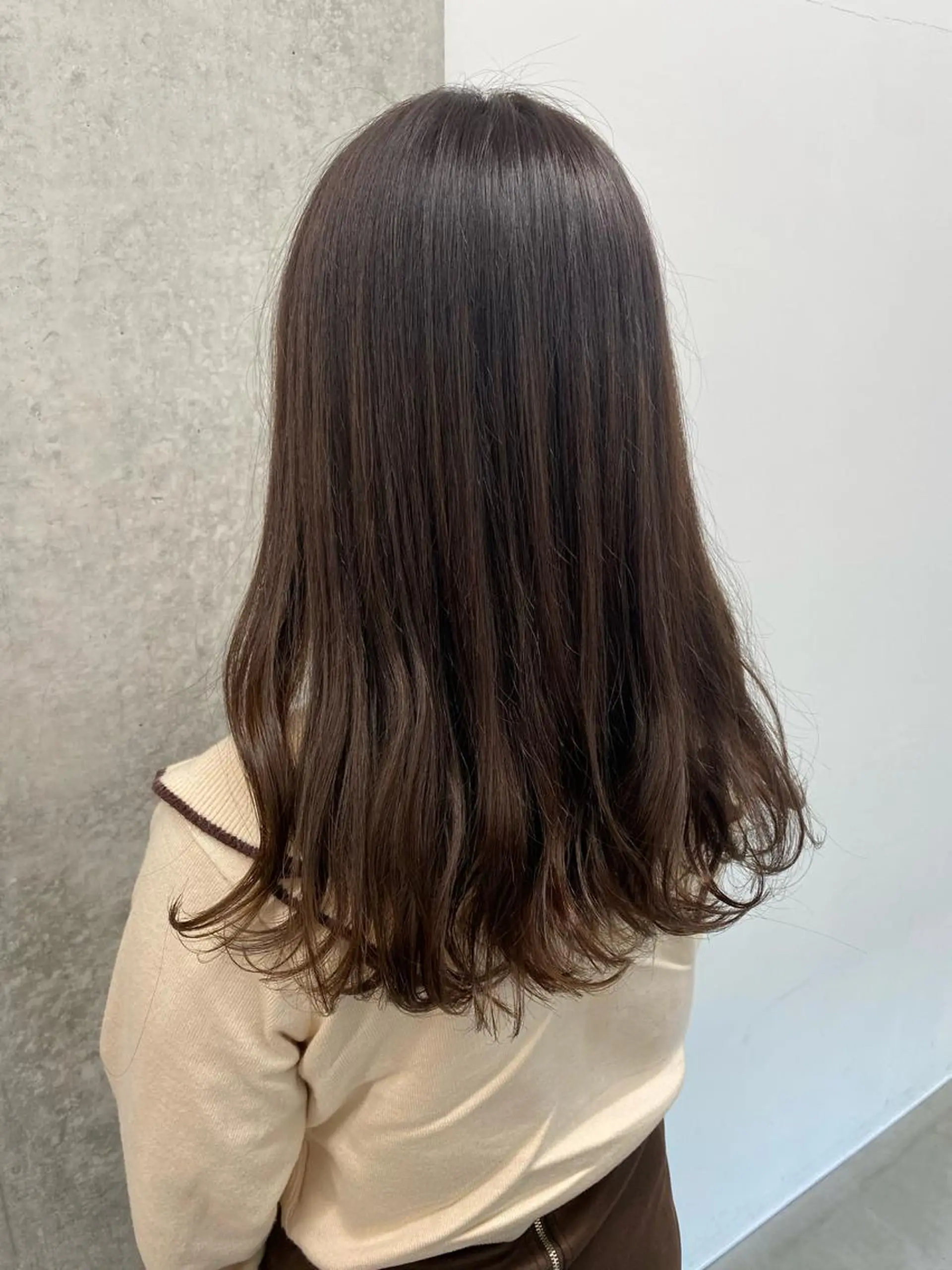 セミロング カラー 🌼ハイライト透明感 🌼maiのヘアスタイル