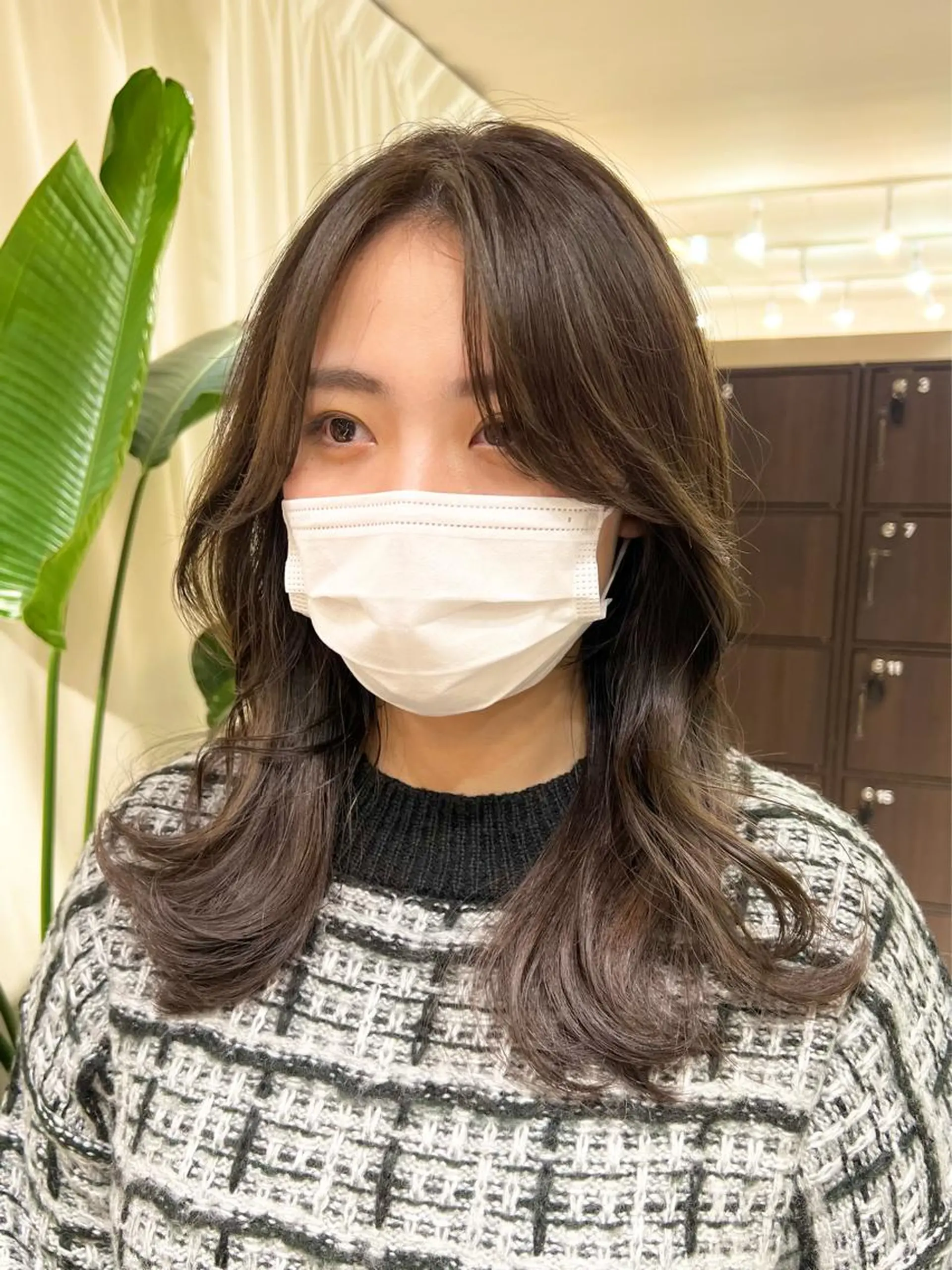 セミロング カラー ベージュカラー オリーブベージュ 【韓国風くびれヘア】 joule小木曽輝のヘアスタイル