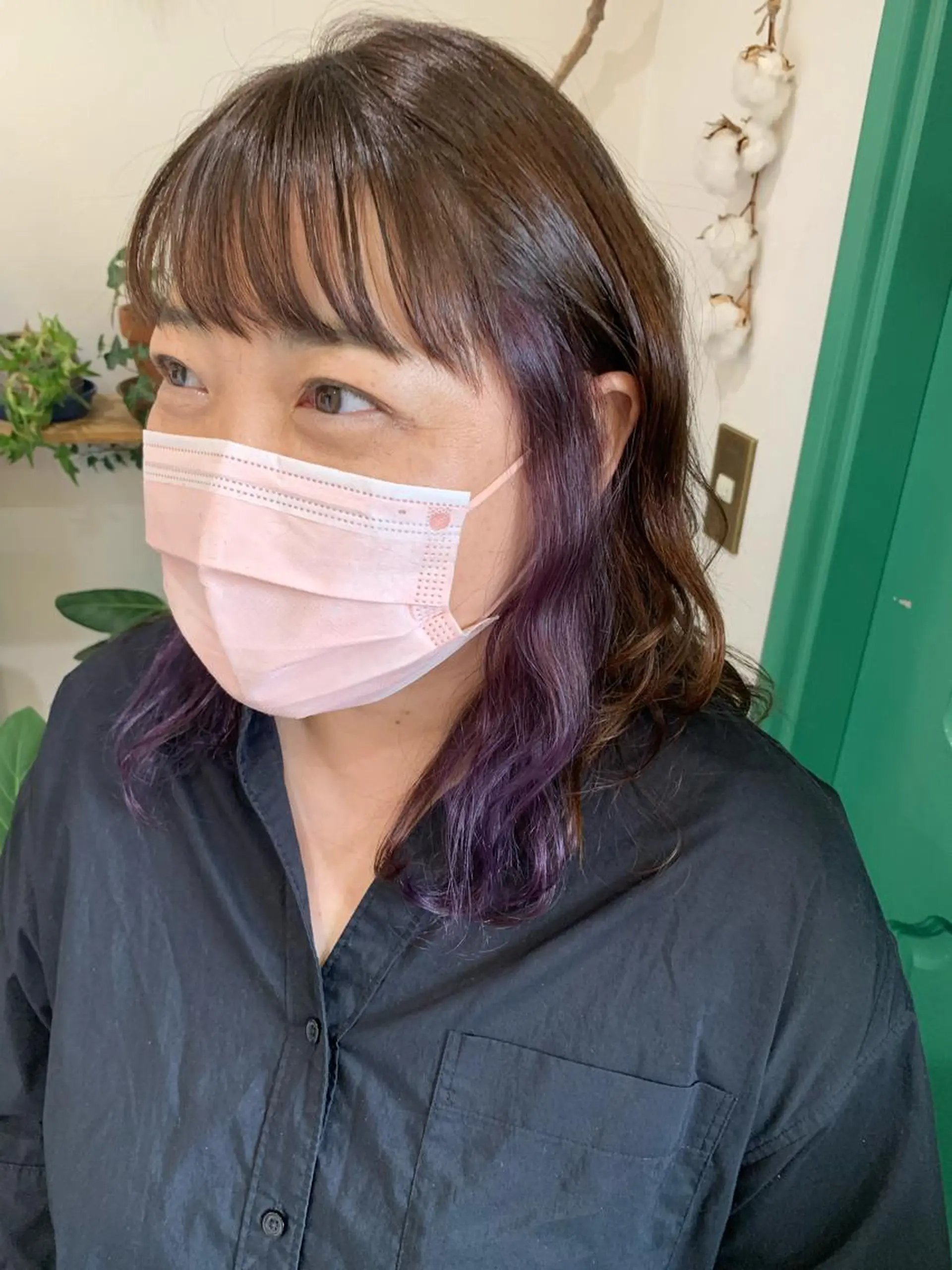 ミディアム カラー パープルカラー ヘアカラー 佐藤 美咲のヘアスタイル