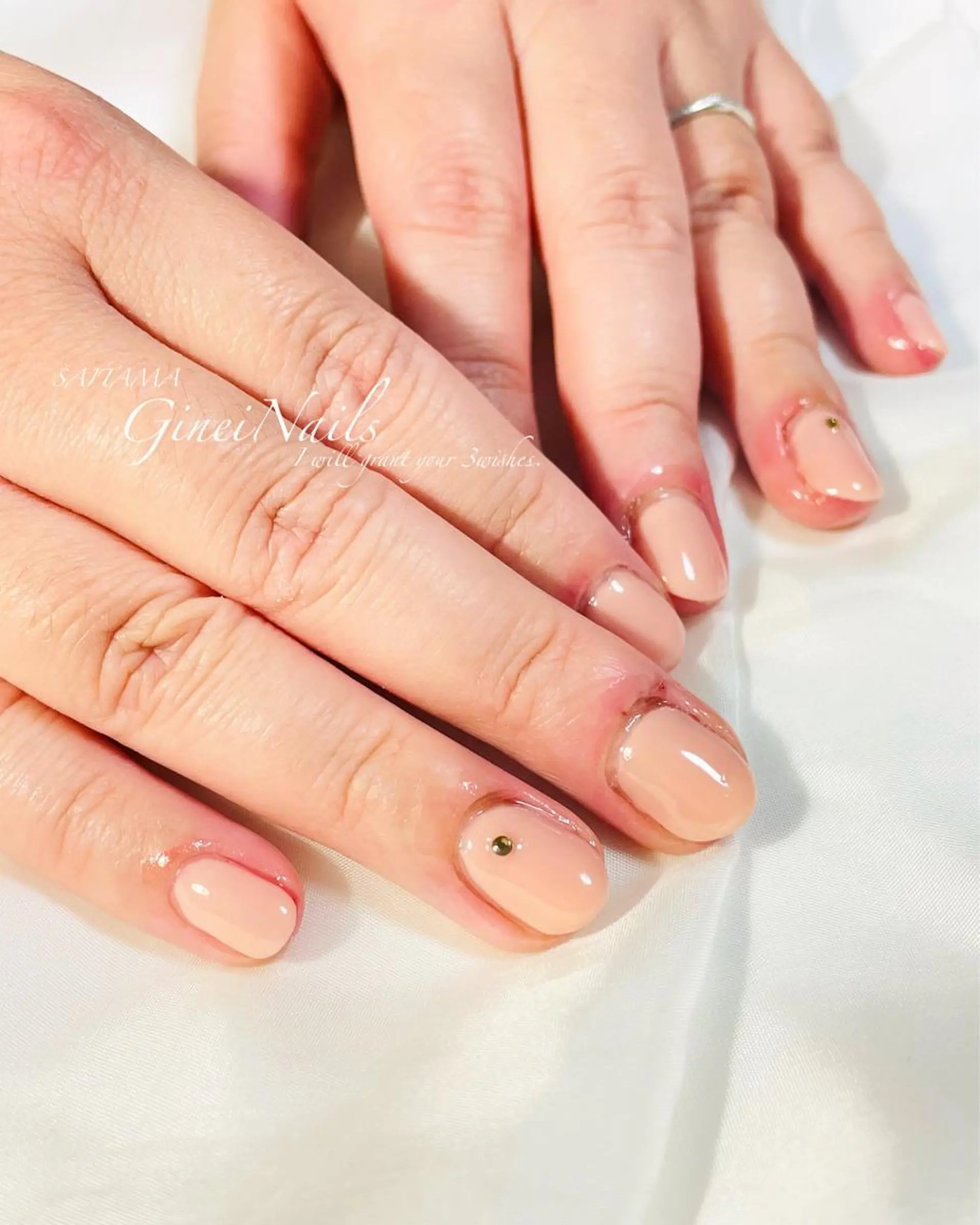 ネイル ジェルネイル 持ち込み ハンドネイル Genie Nailsのネイルデザイン