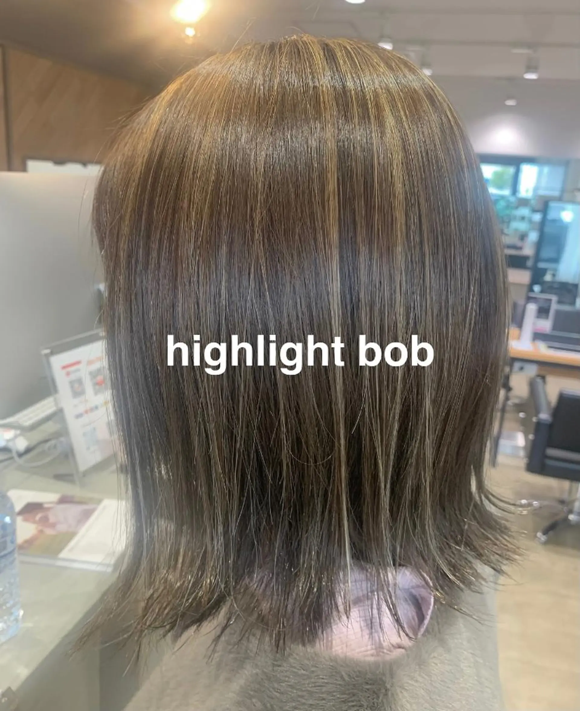 ミディアム カラー 切りっぱなしボブ ハイライトカラー ボブ ハイライト kitagawa mayuのヘアスタイル