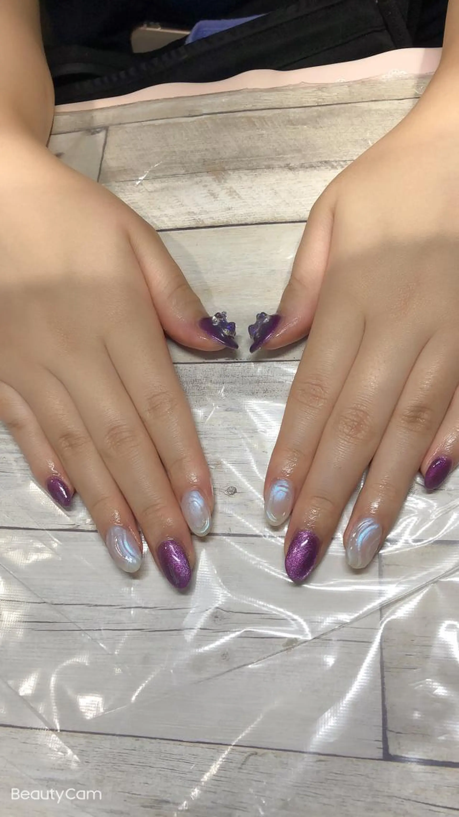 ネイル 💎Guarendo💎錦糸町店所属・✨アン ミユ✨のネイルデザイン