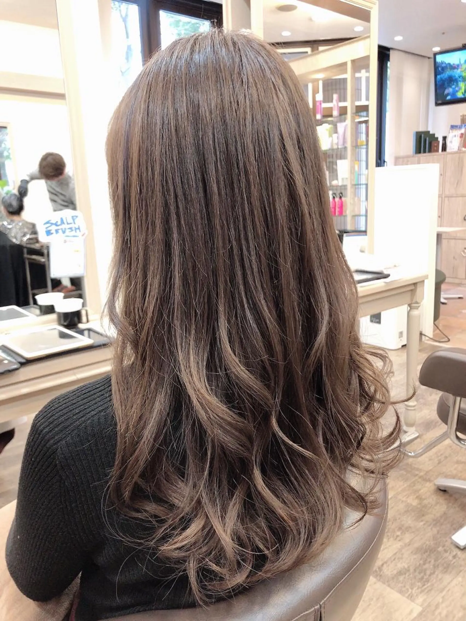 ロング カラー 尚平 40代からの 髪質改善専門のその他イメージ